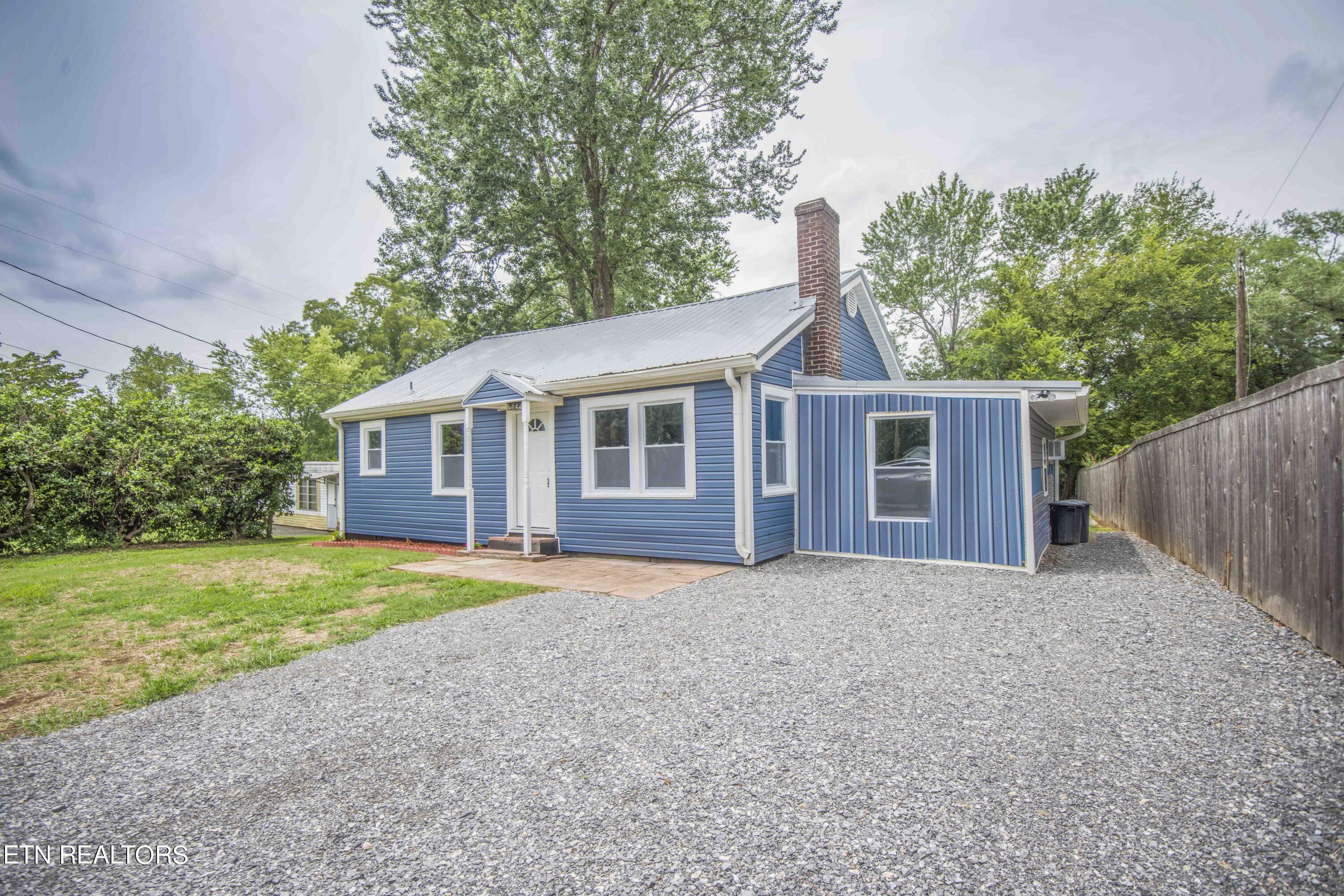 2353 Old Knoxville Pike