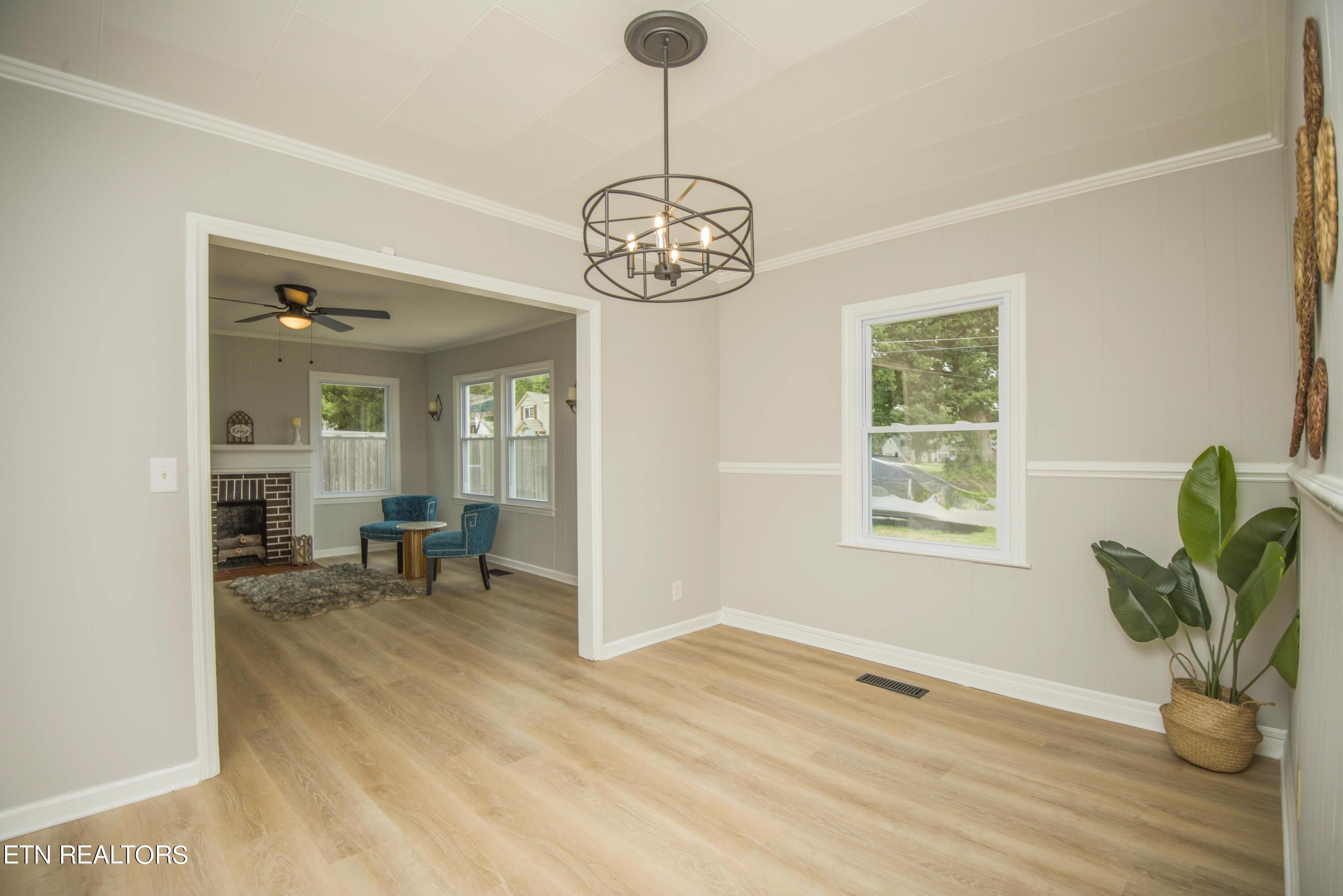 2353 Old Knoxville Pike