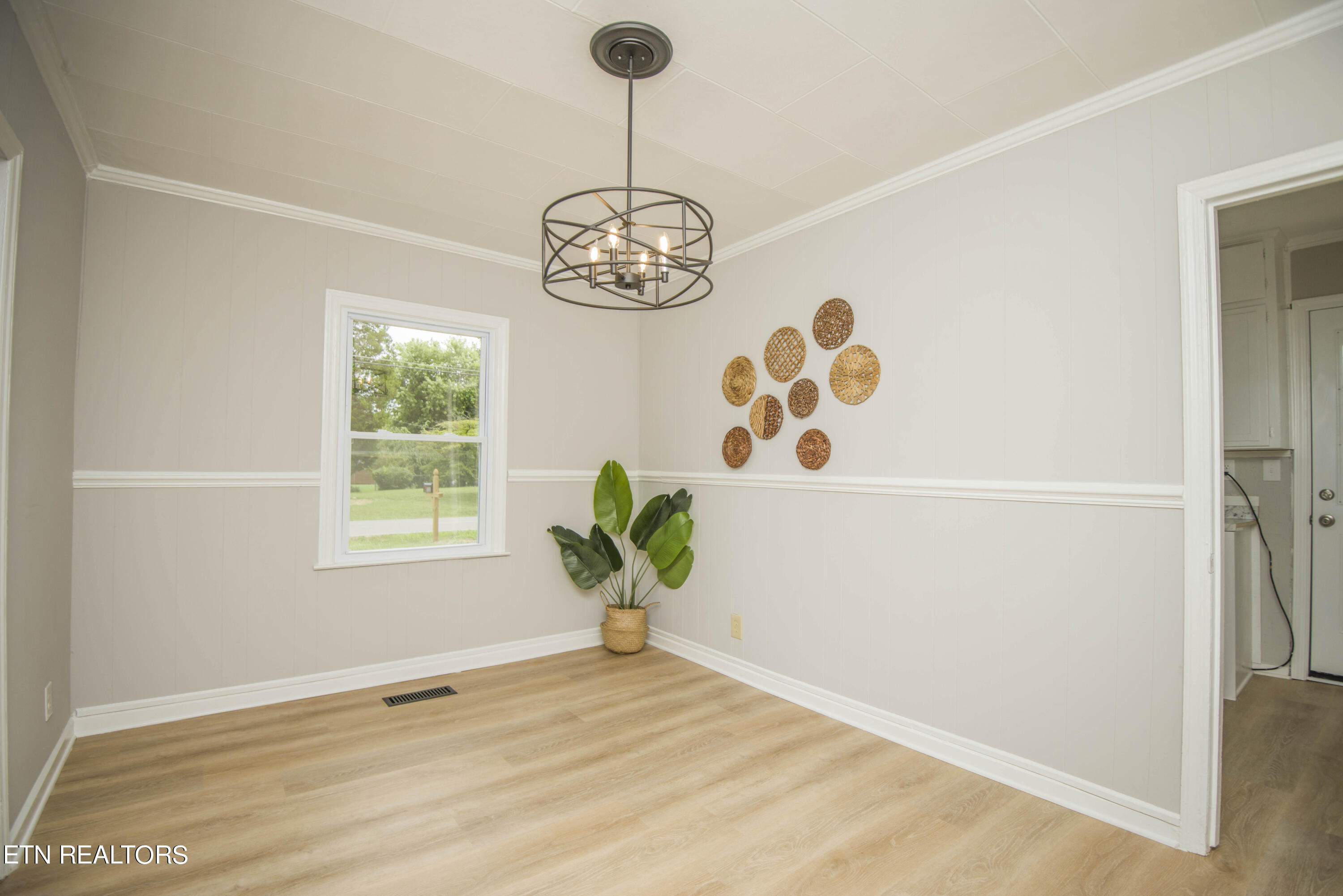 2353 Old Knoxville Pike