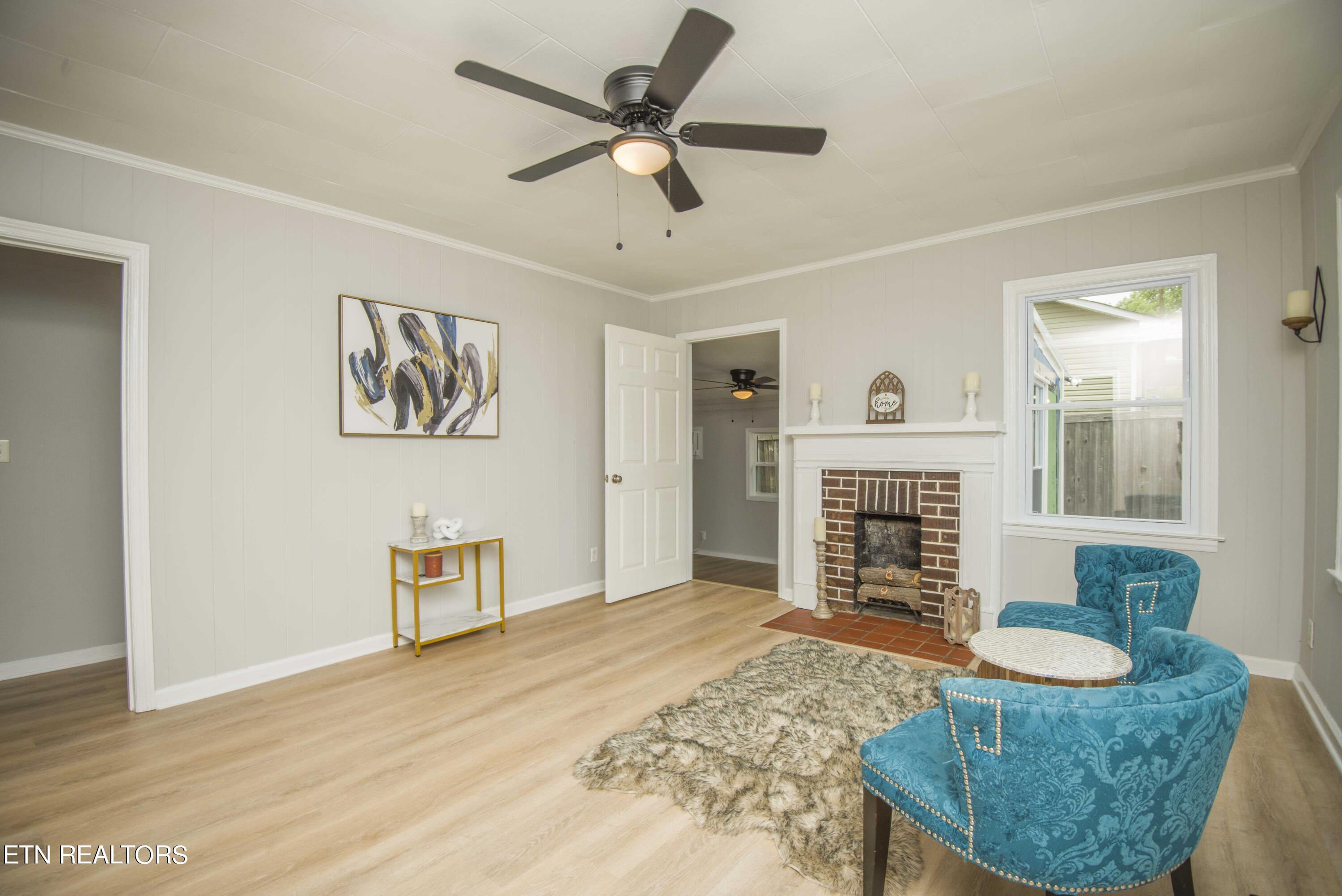 2353 Old Knoxville Pike