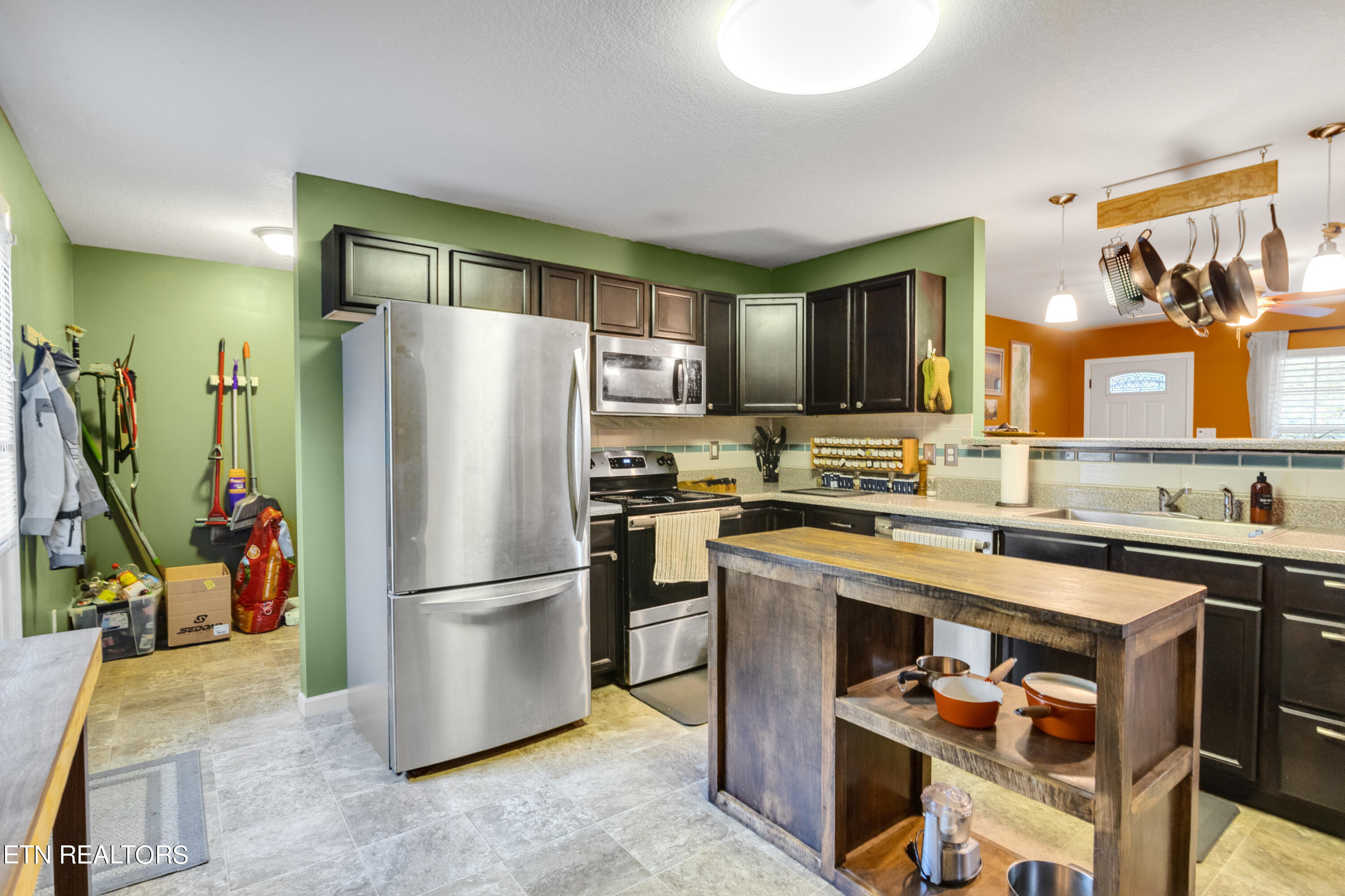 4508 W Martin Mill Pike