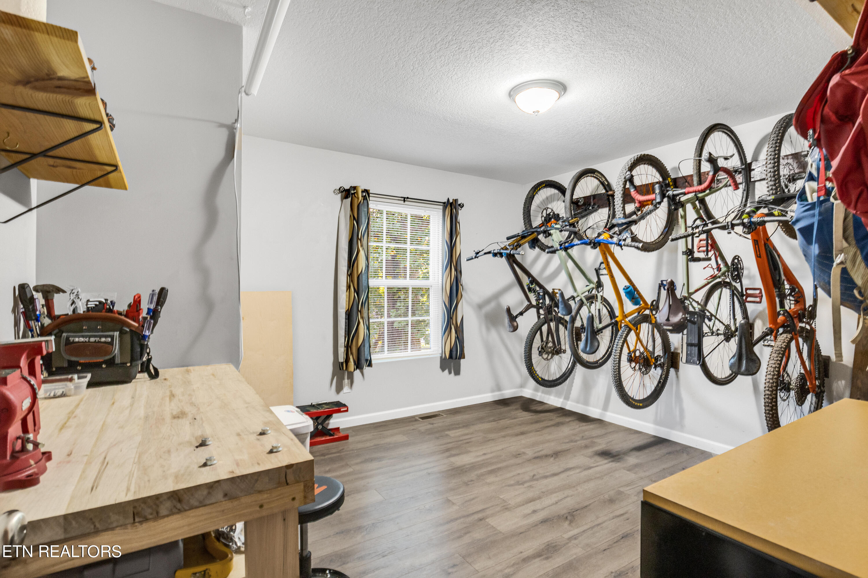 4508 W Martin Mill Pike