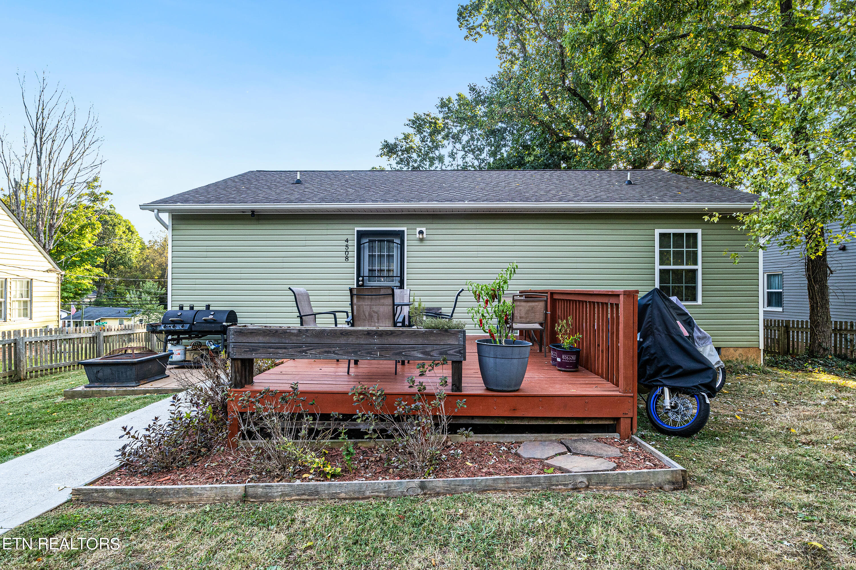 4508 W Martin Mill Pike