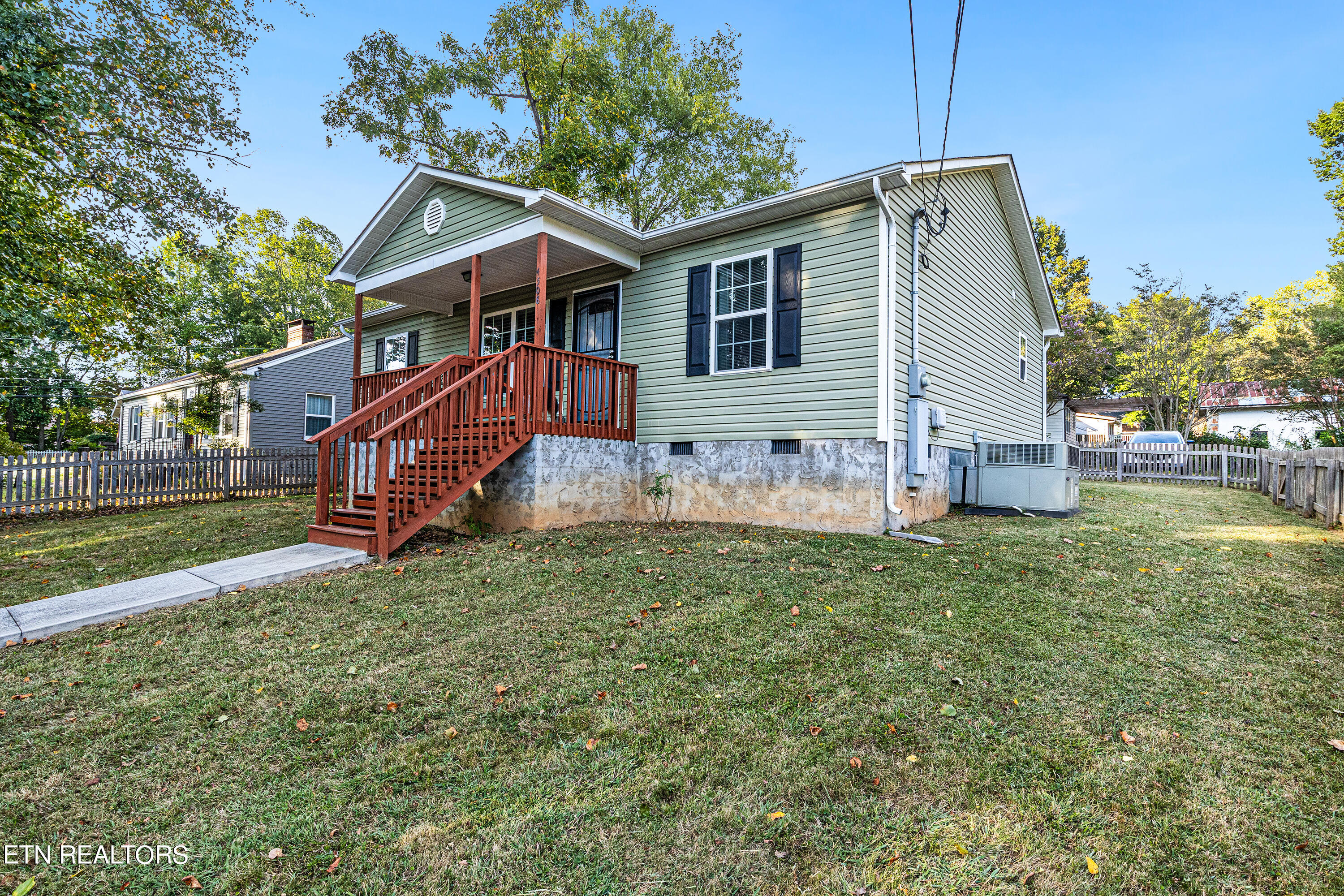 4508 W Martin Mill Pike