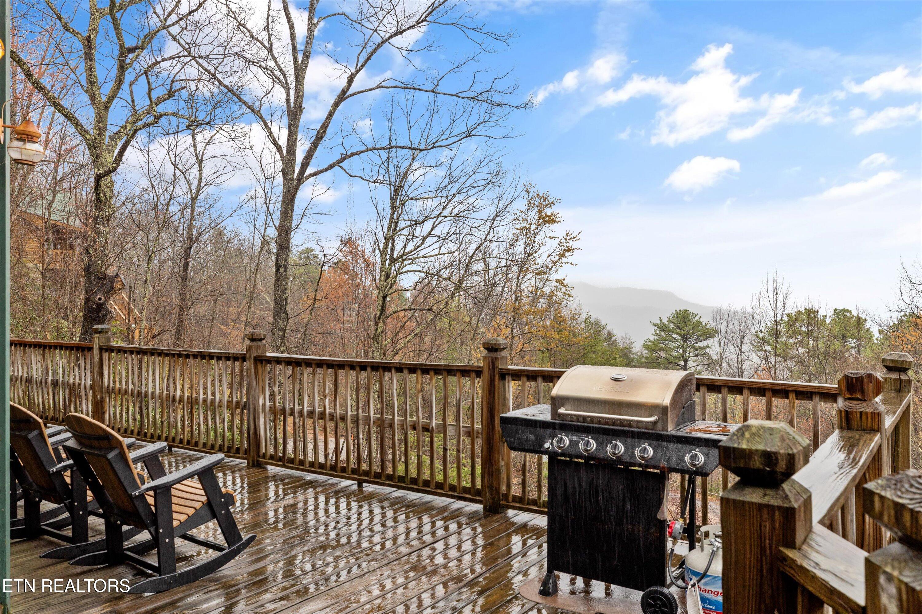 3512 Katie Way