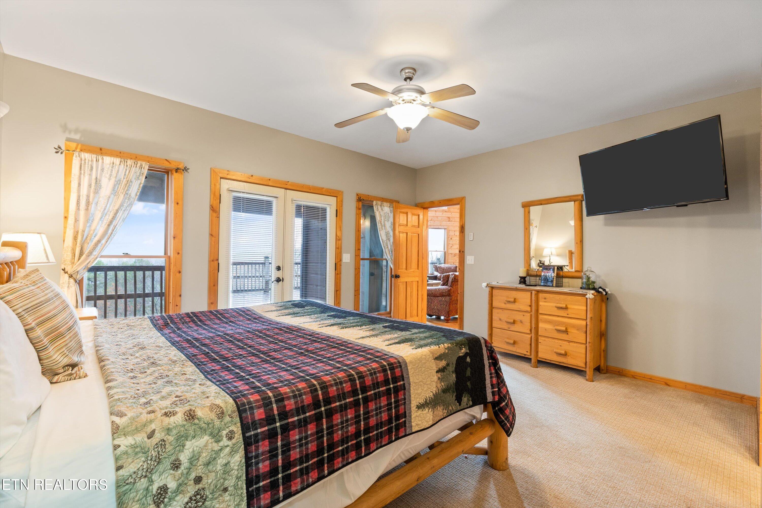3512 Katie Way