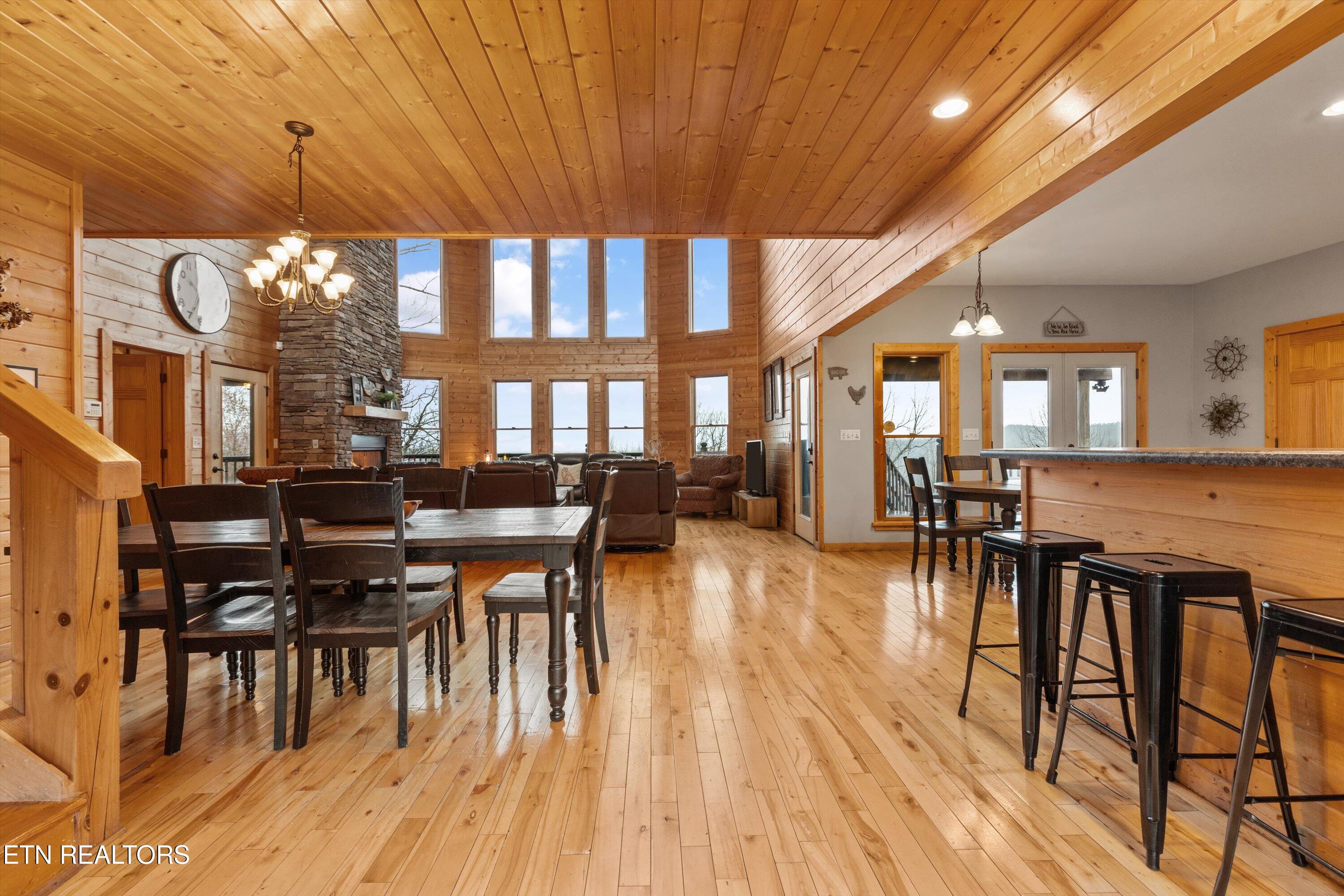 3512 Katie Way