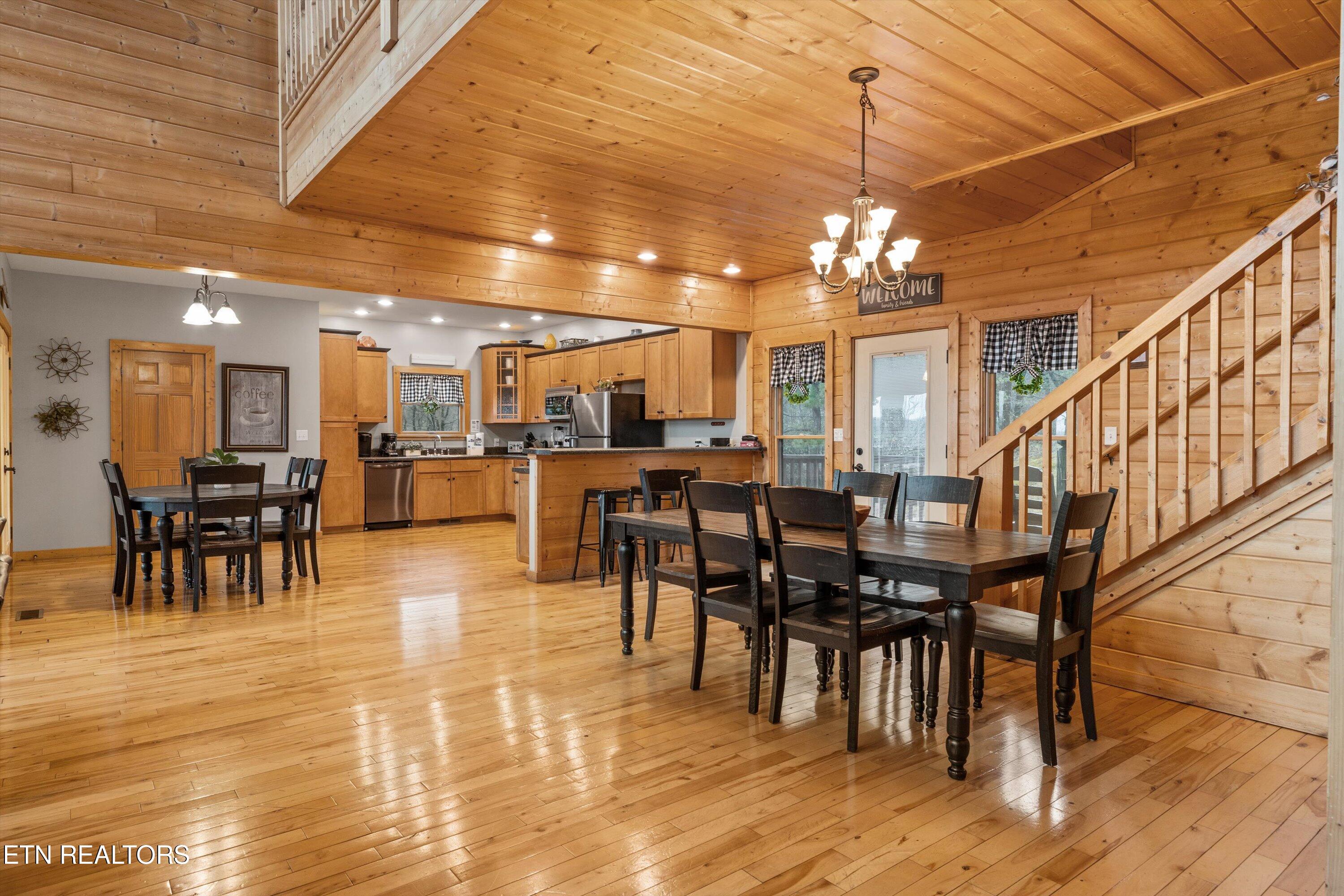 3512 Katie Way