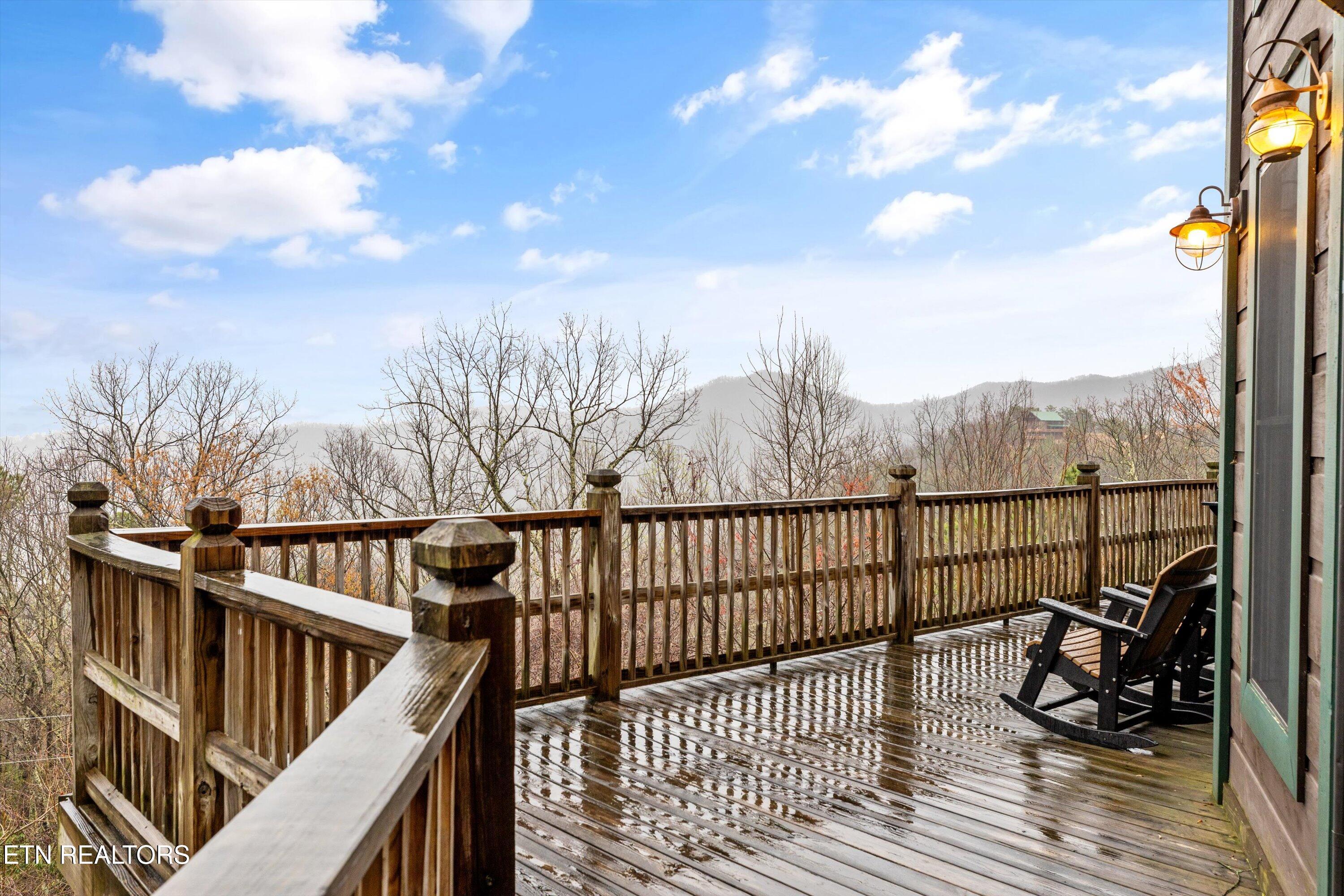 3512 Katie Way