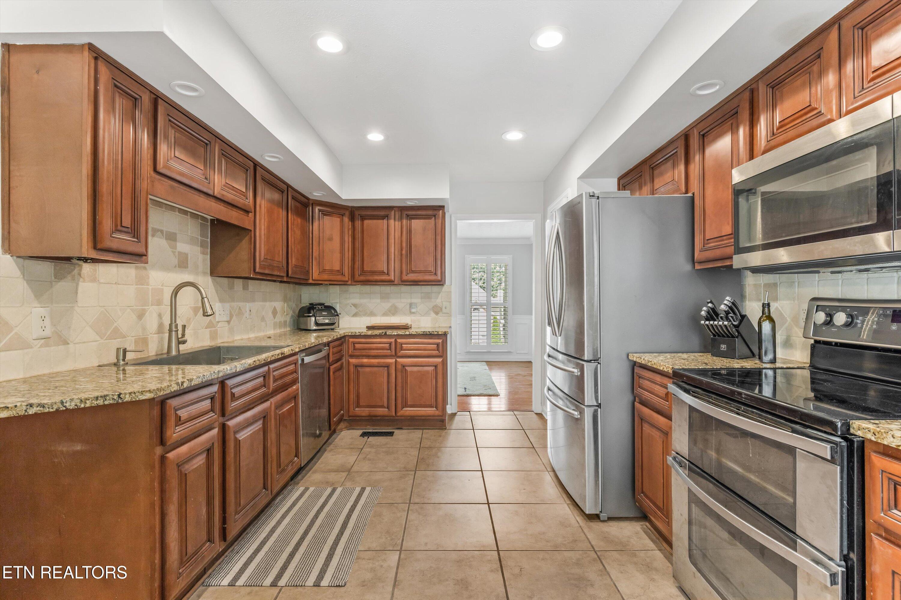 1244 Hearthstone Lane