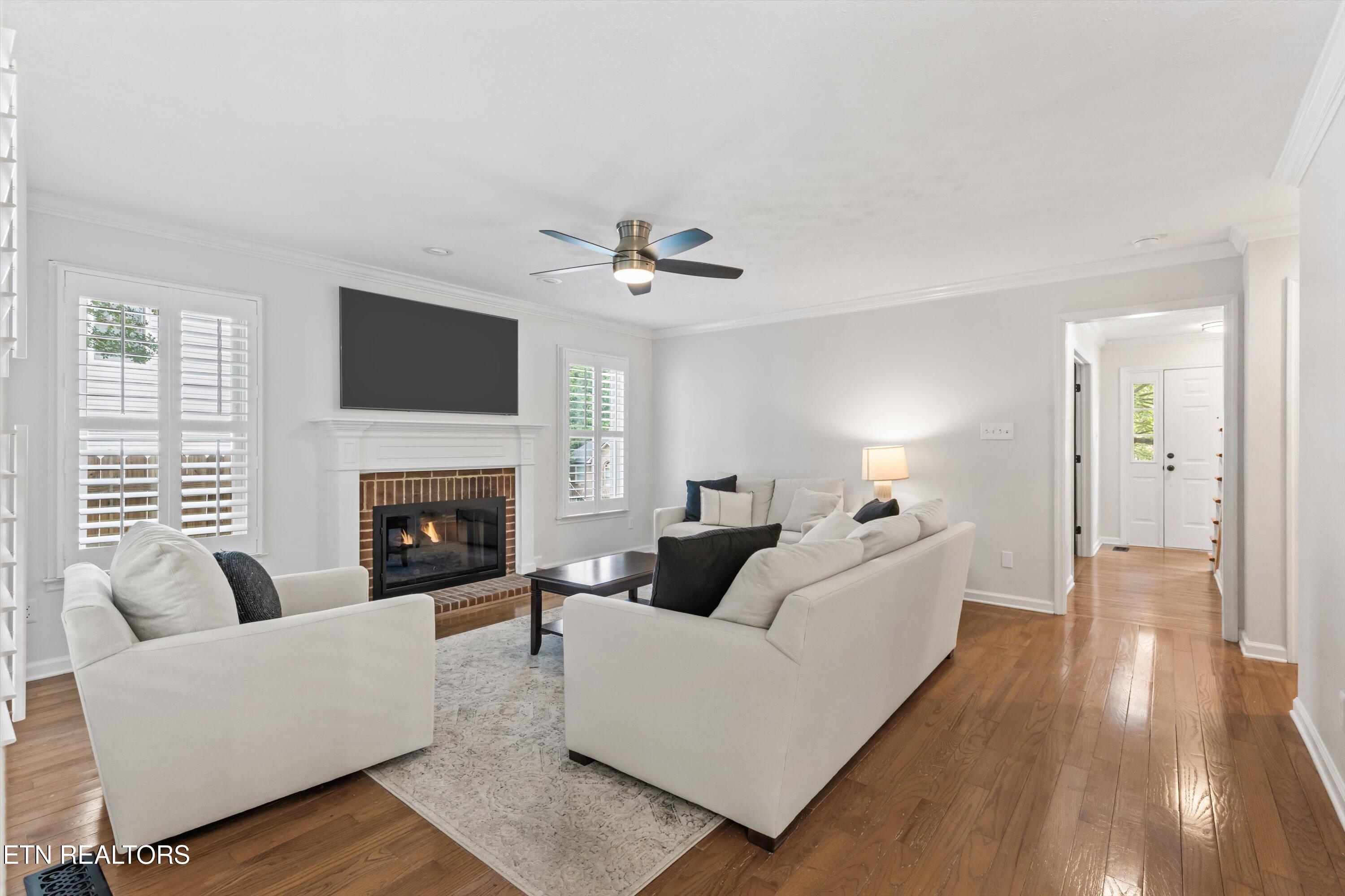 1244 Hearthstone Lane