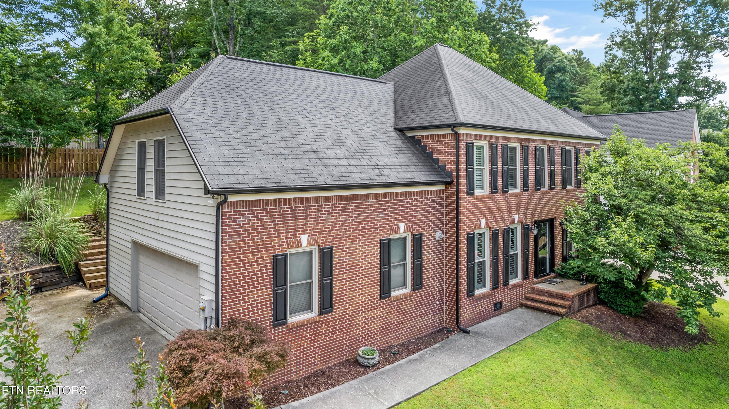 1244 Hearthstone Lane