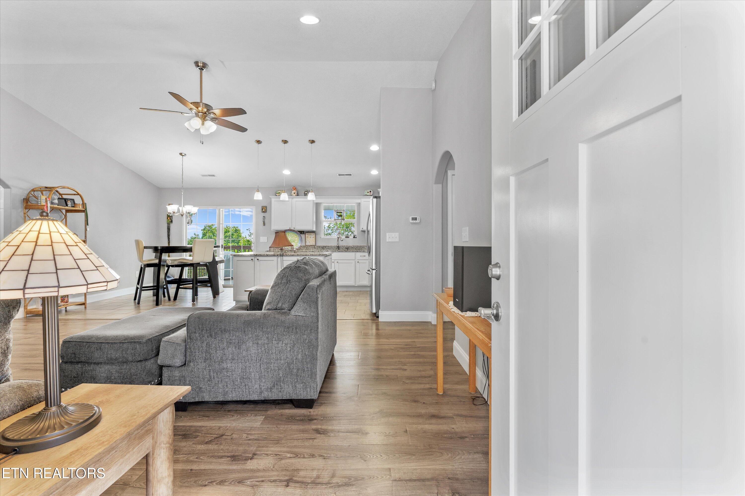 1912 Smokey High Lane