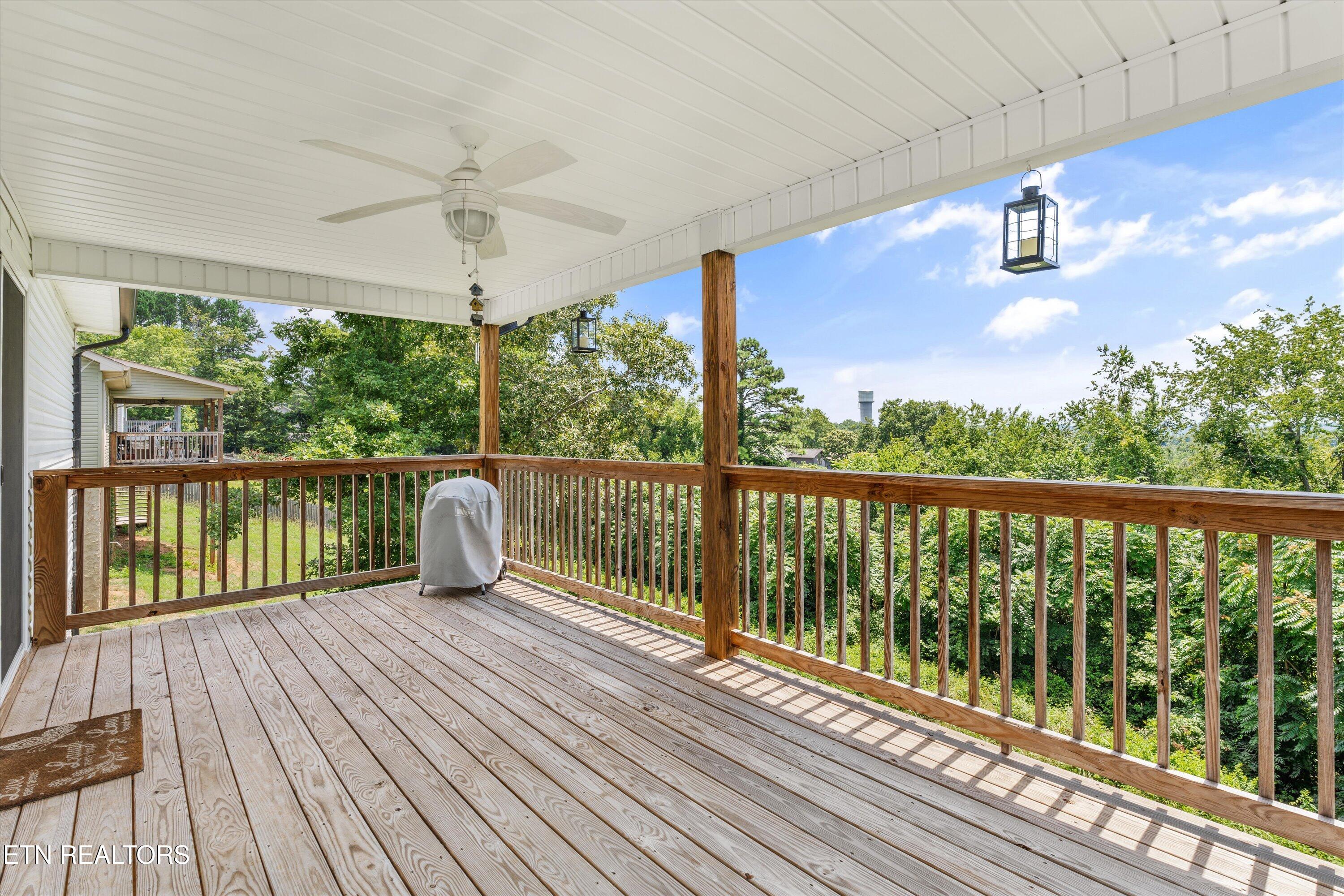 1912 Smokey High Lane