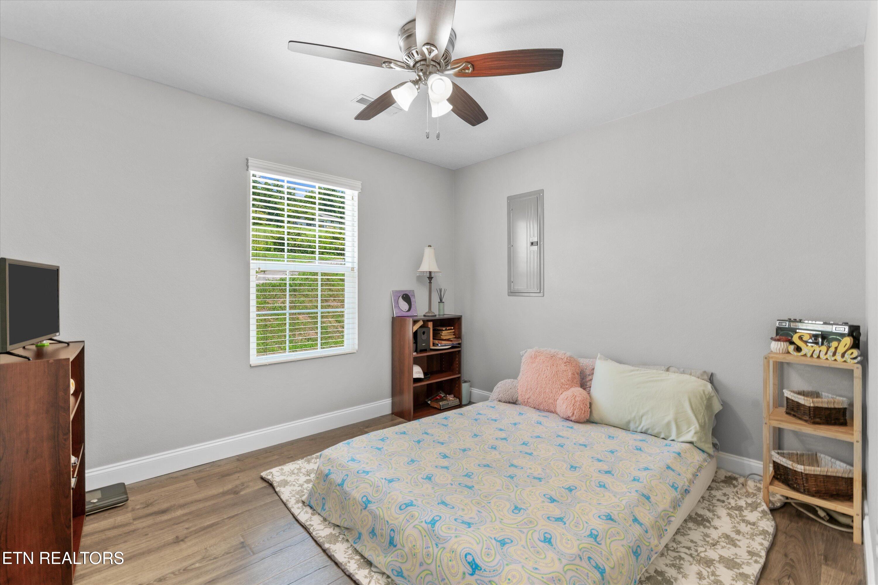 1912 Smokey High Lane