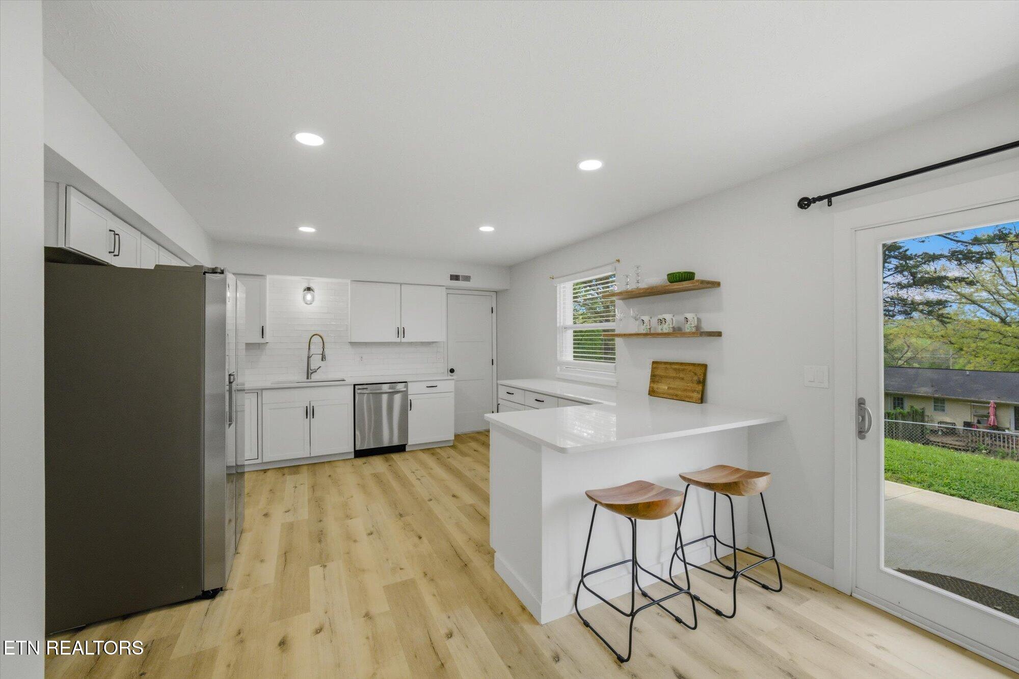 5613 Aloha Ave