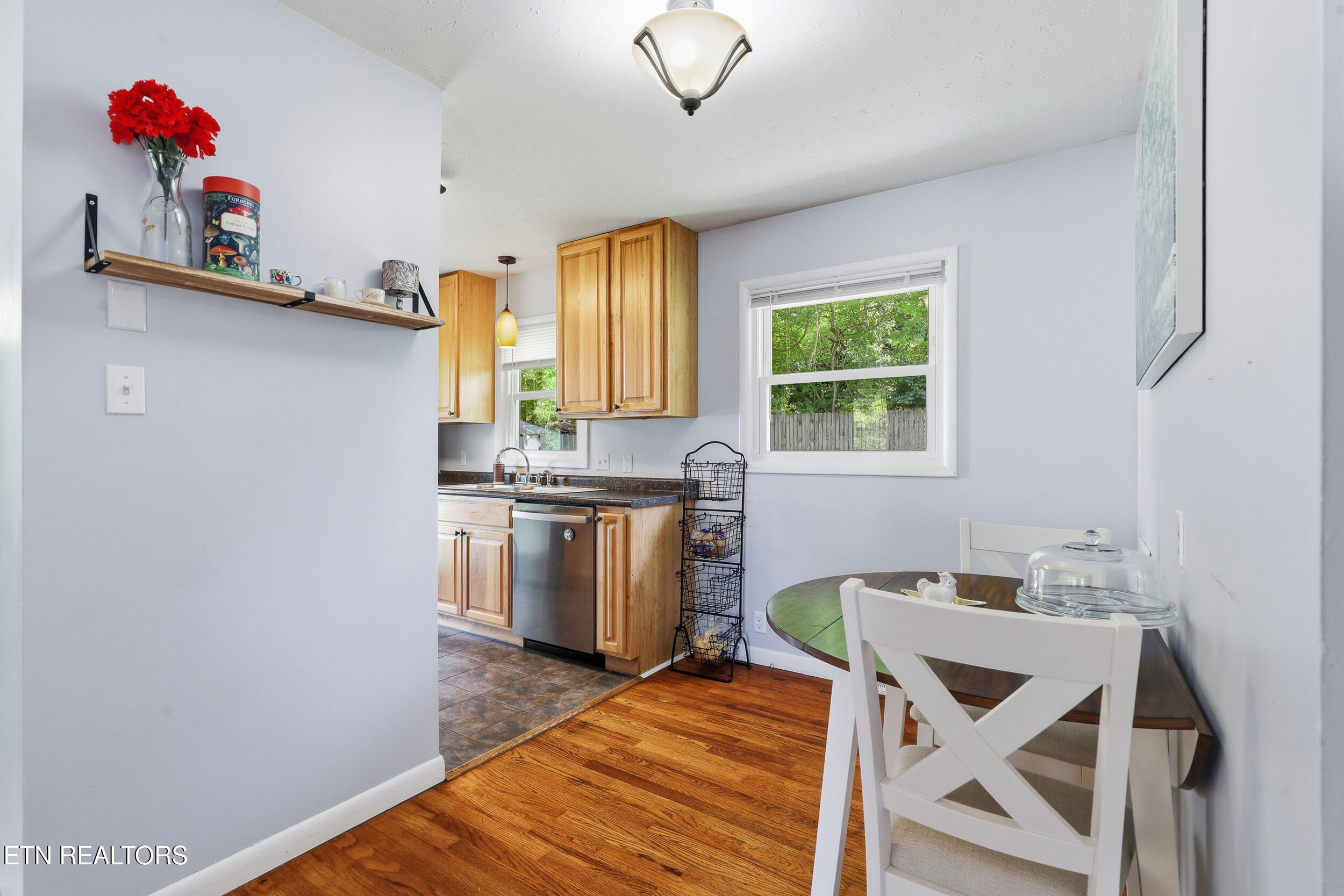 2200 Sylvania Ave