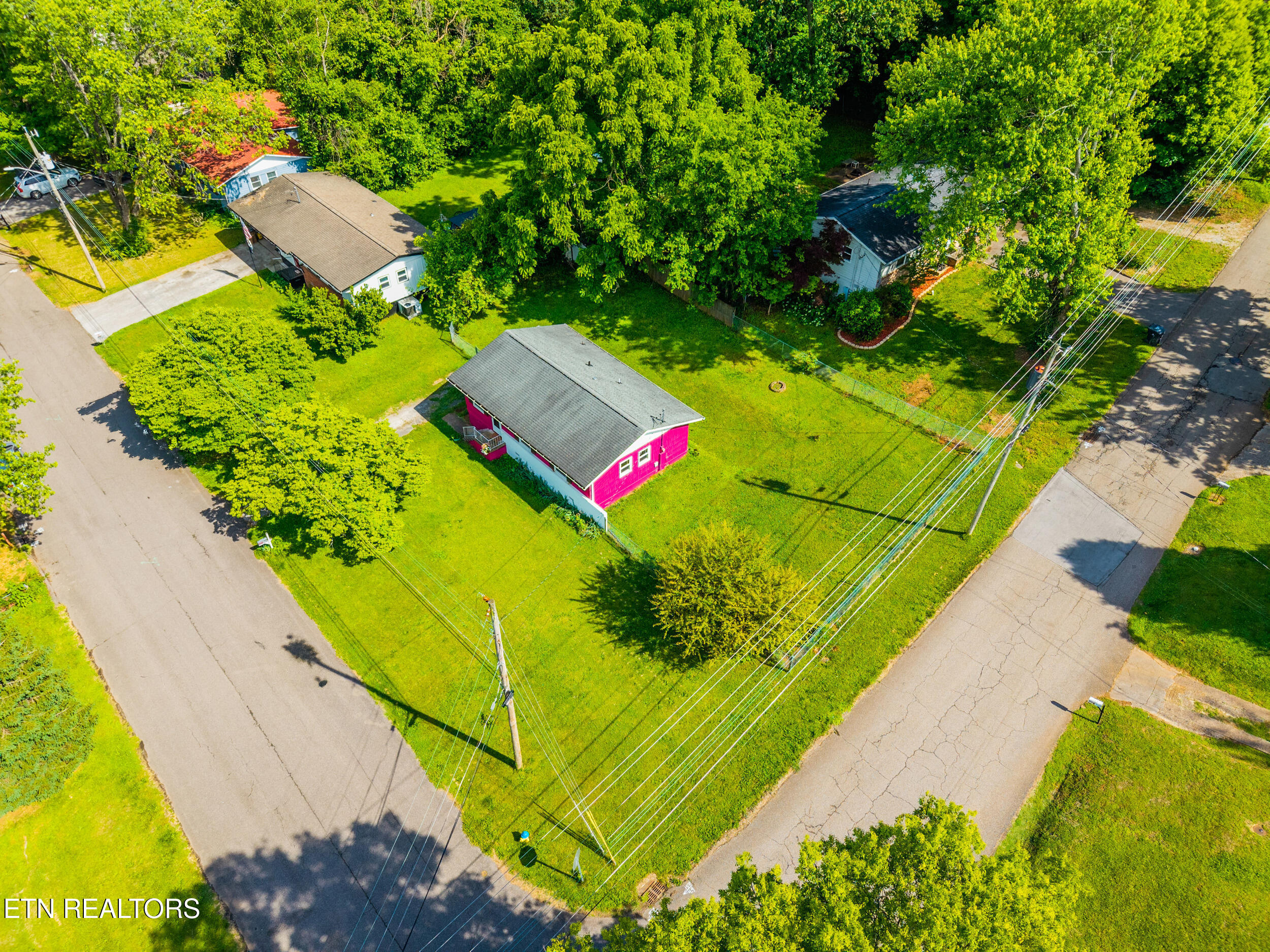 2200 Sylvania Ave