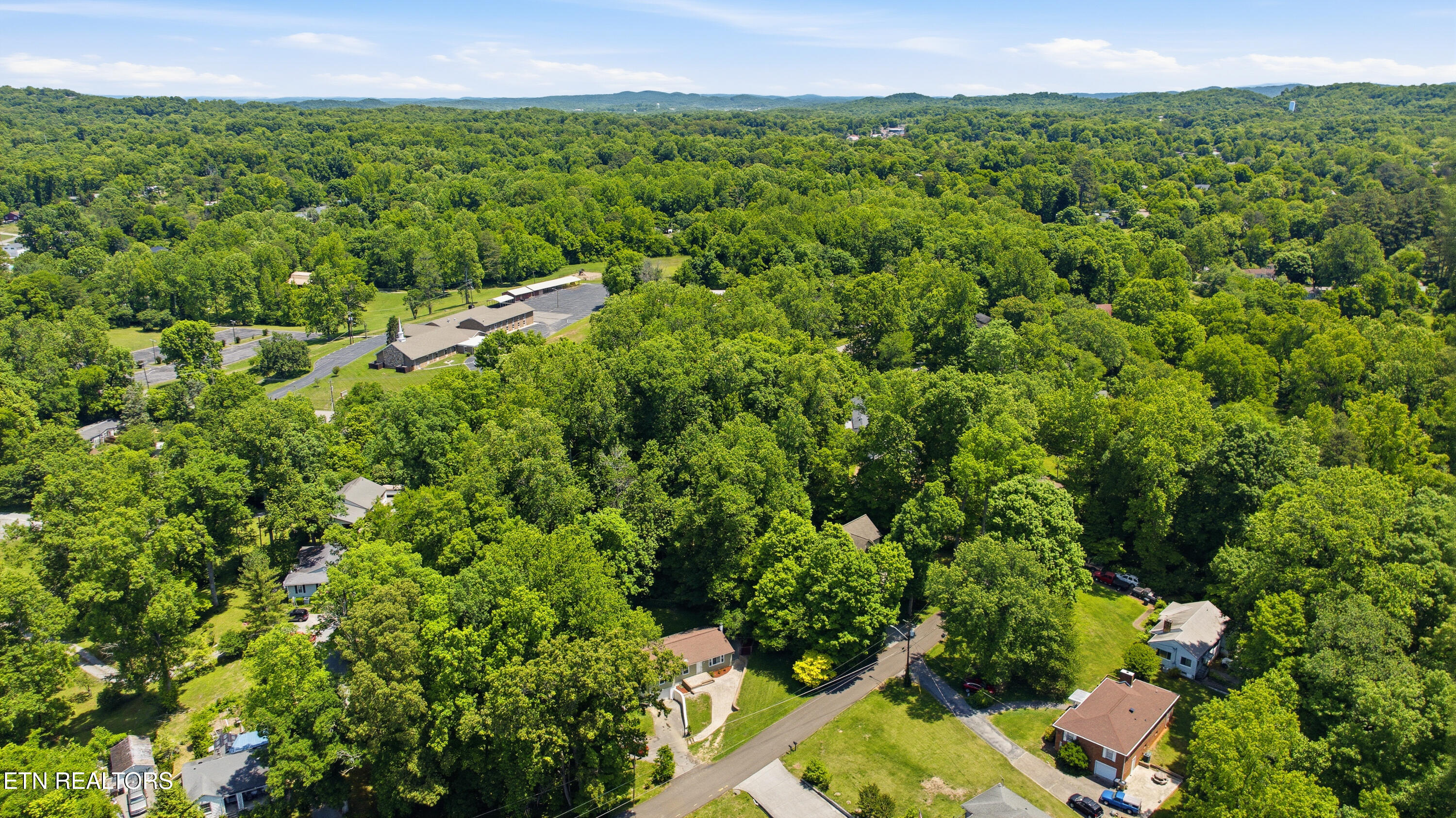 705 White Oak Drive