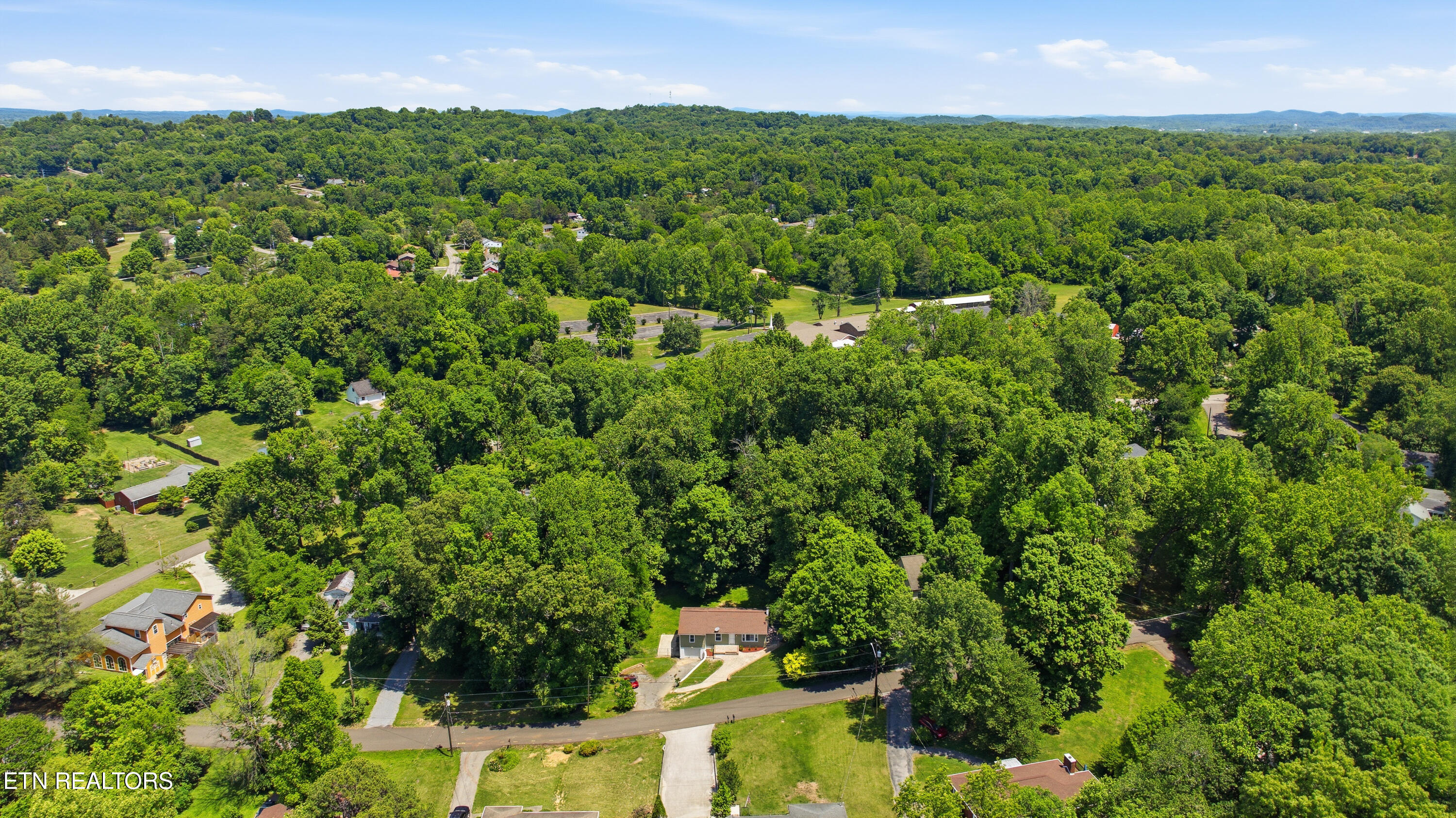 705 White Oak Drive