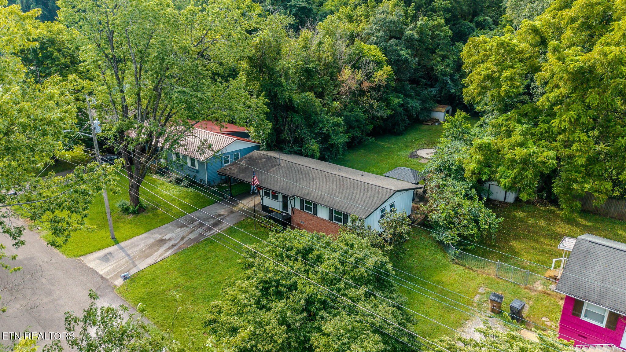 2208 Sylvania Ave