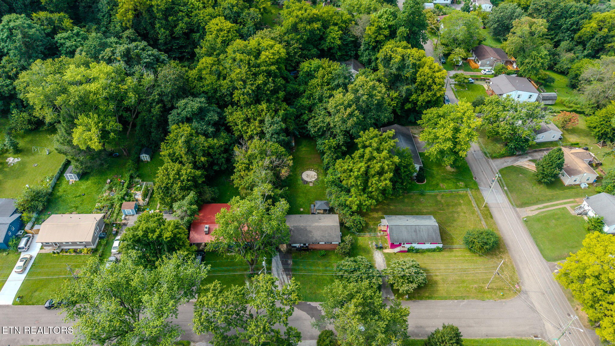2208 Sylvania Ave