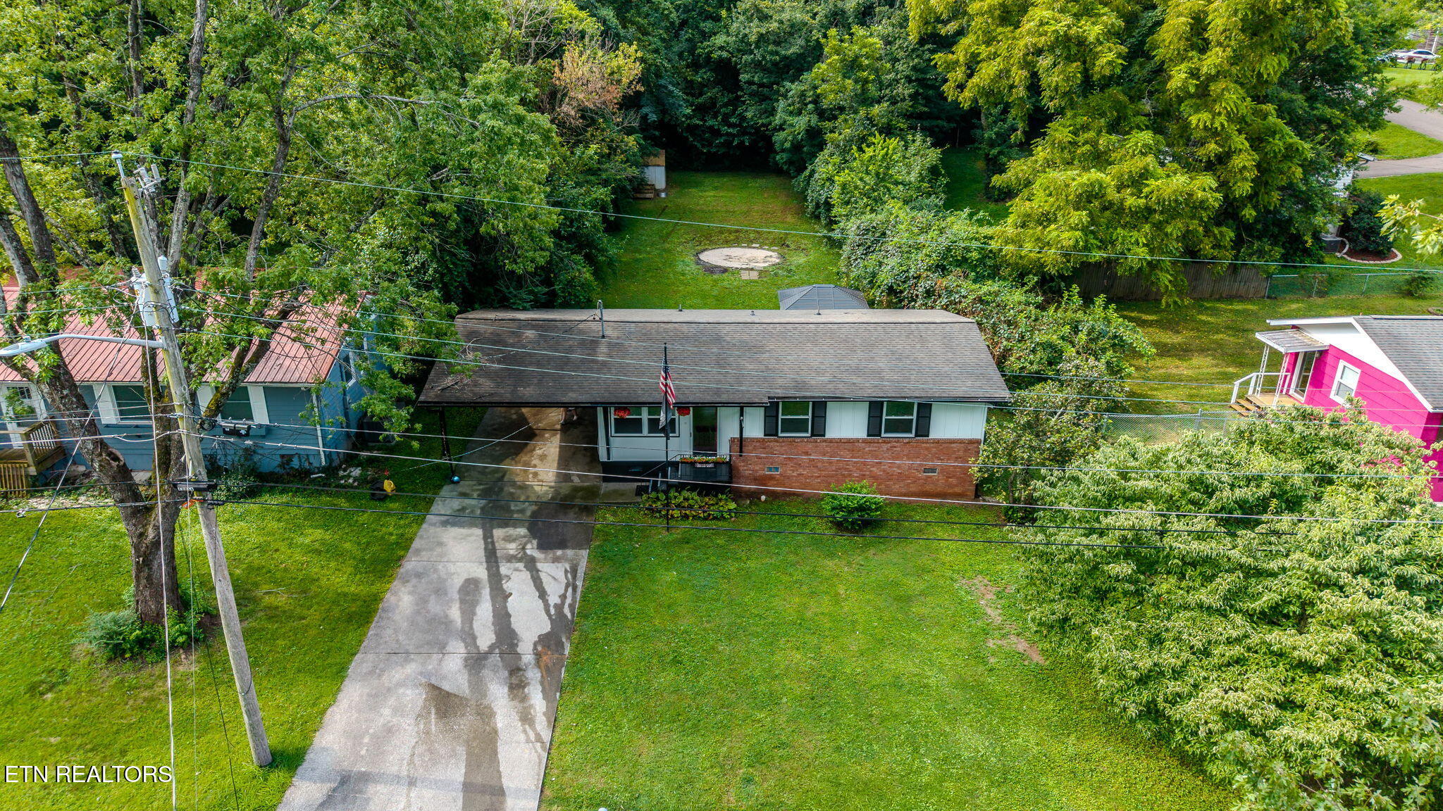 2208 Sylvania Ave