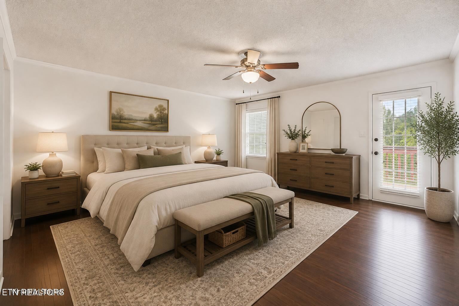 8430 Woodbend Tr