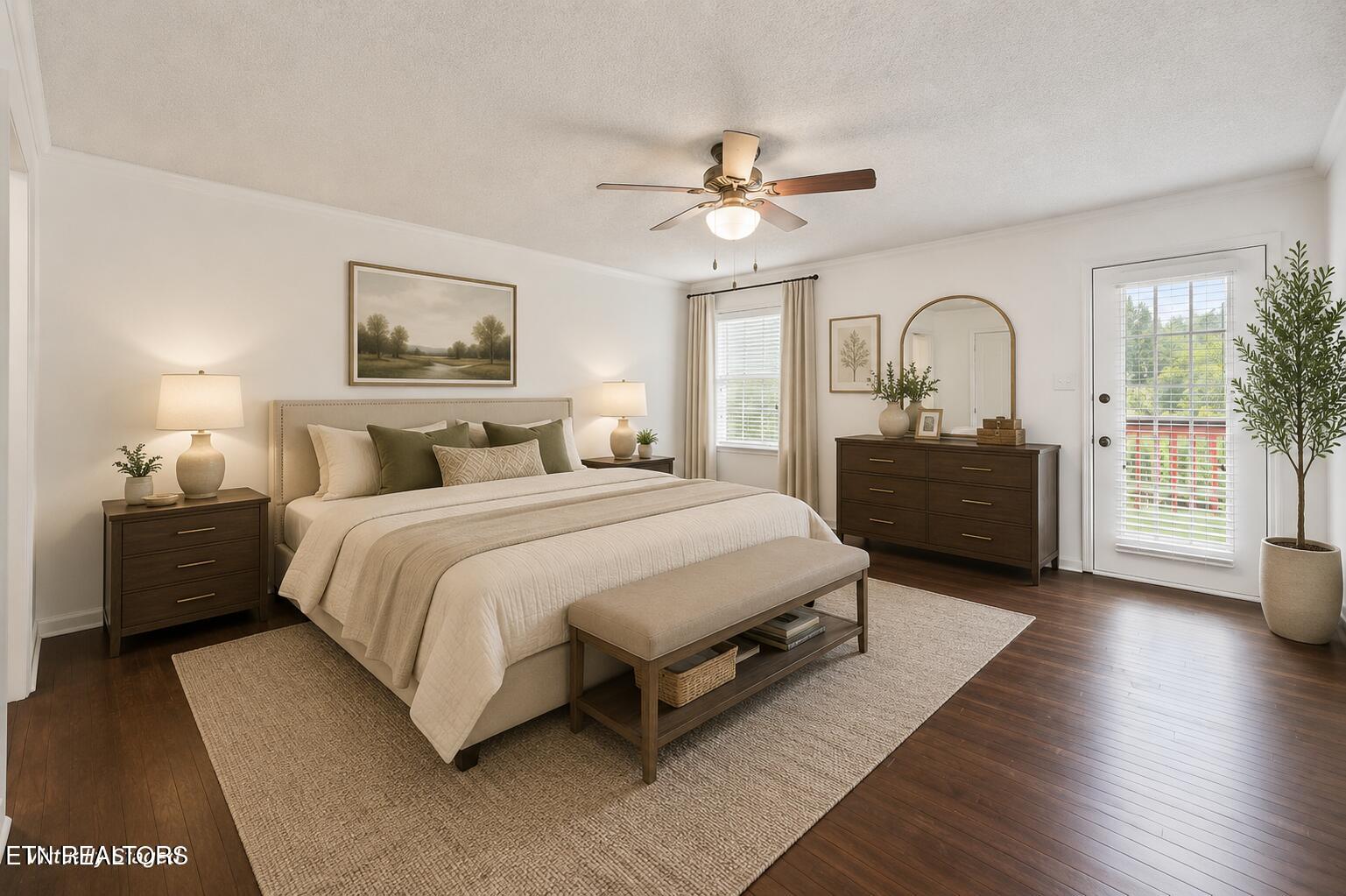 8430 Woodbend Tr