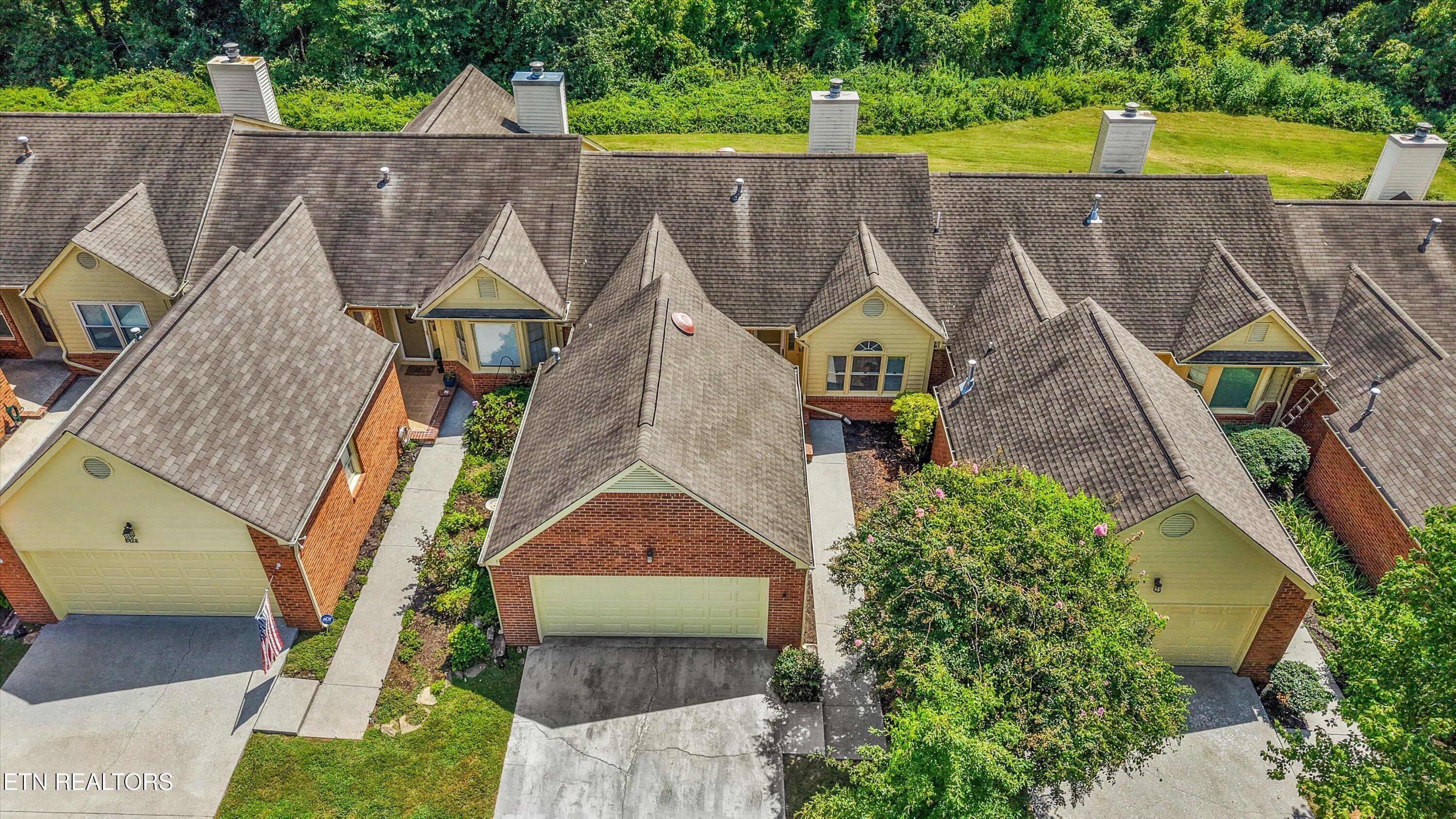 8430 Woodbend Tr