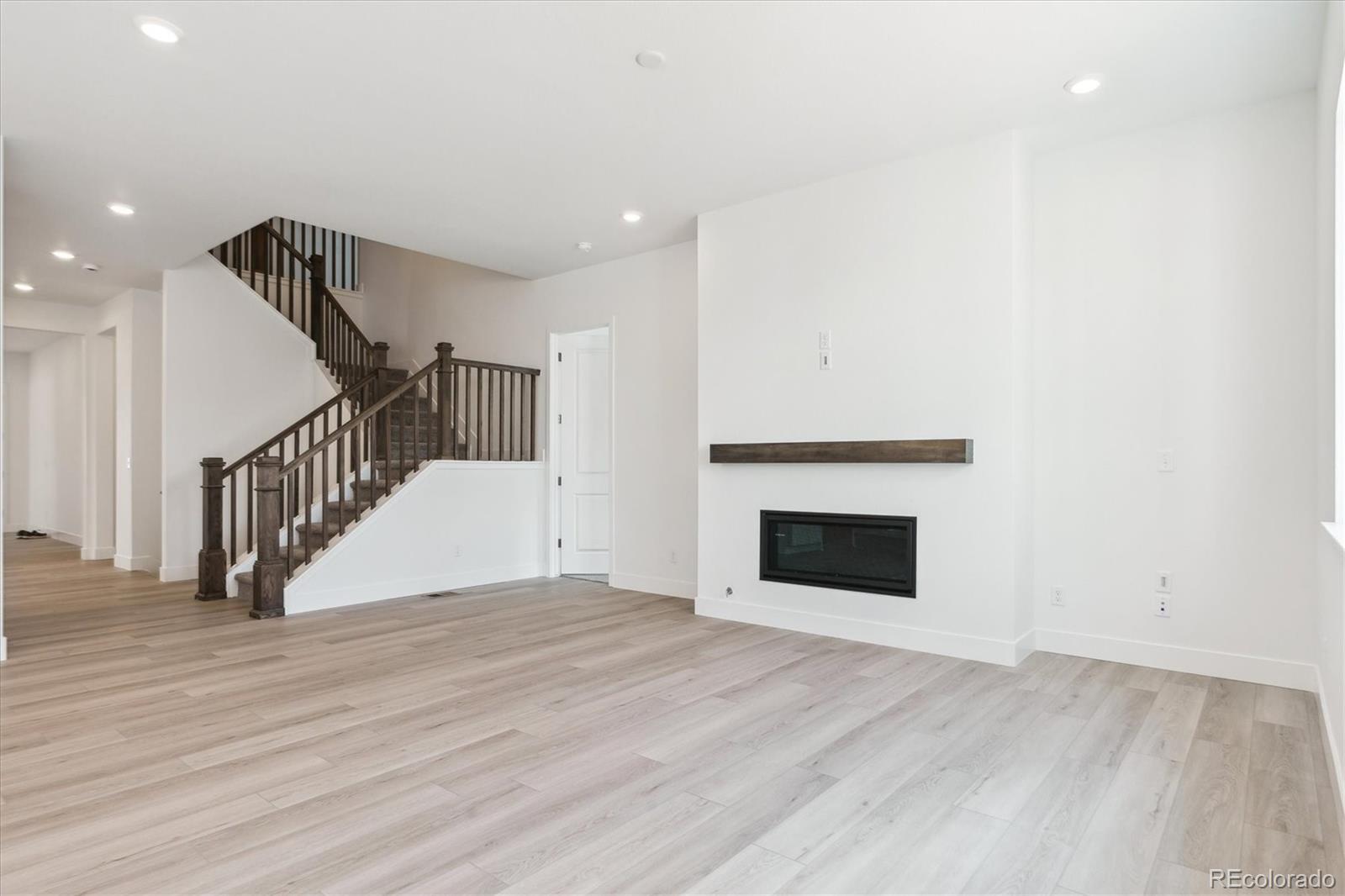 8245 Cokedale Circle