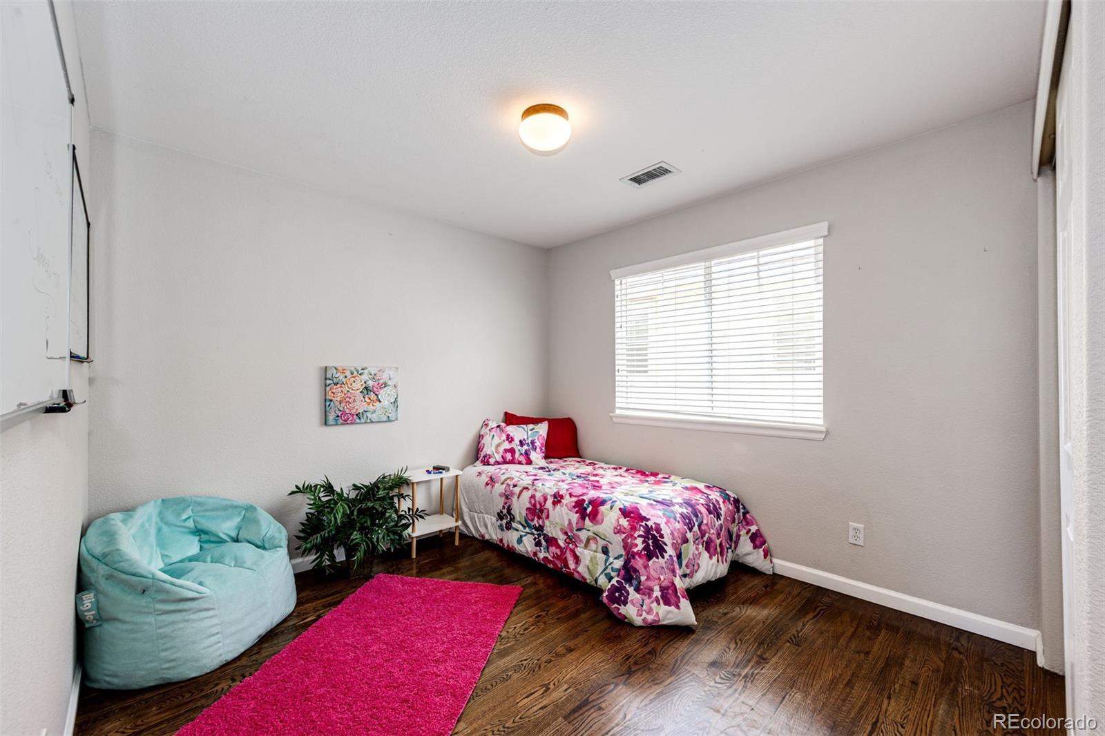 4970 Laurelglen Lane