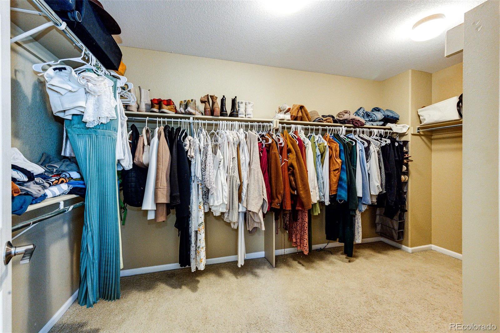 4970 Laurelglen Lane