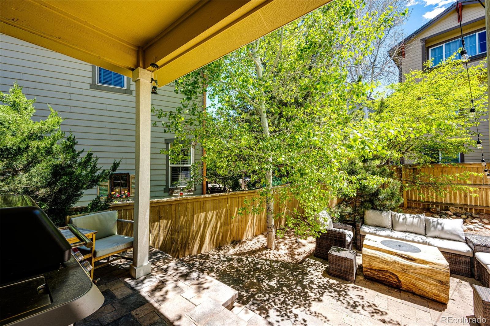 4970 Laurelglen Lane