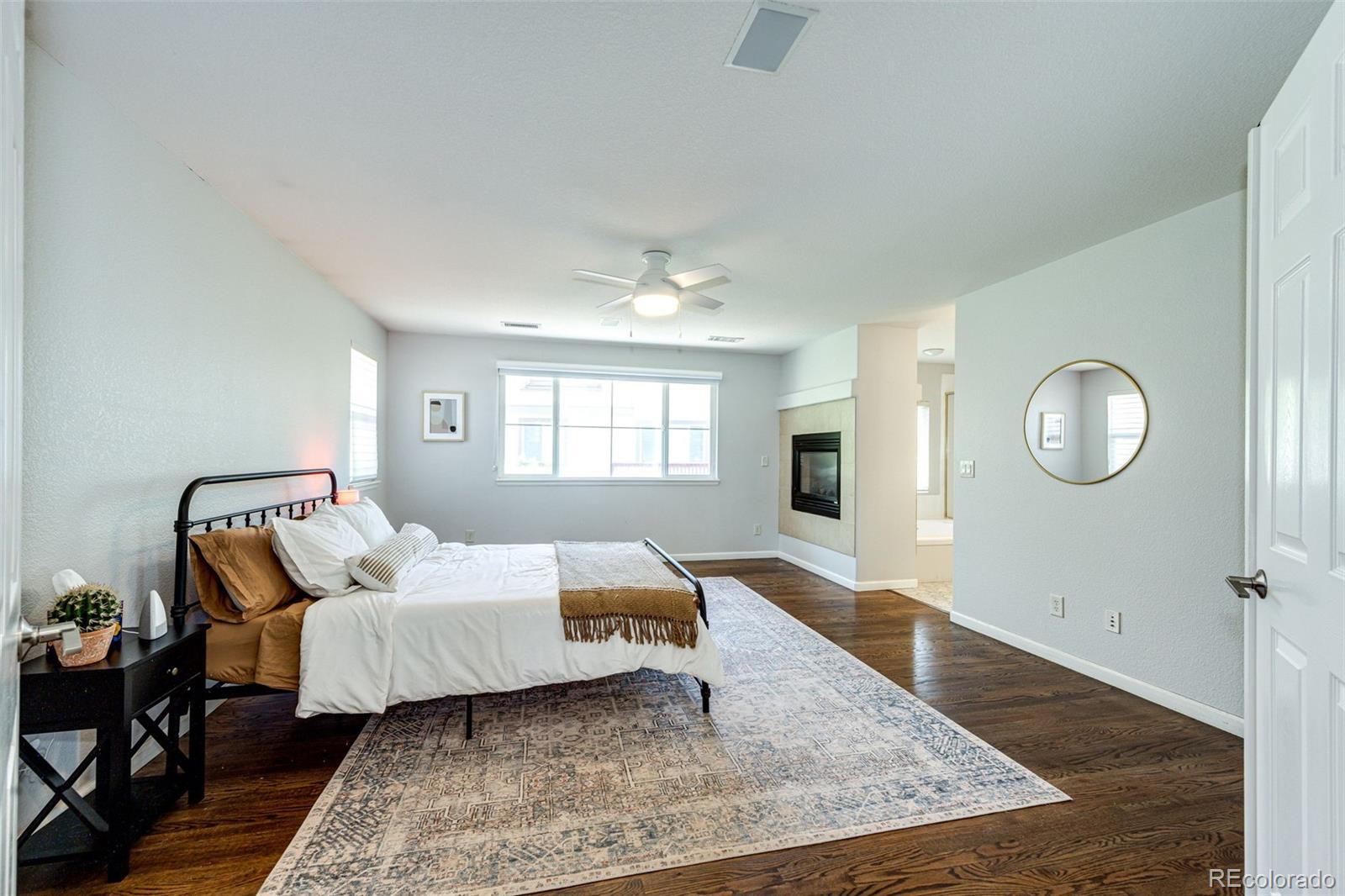 4970 Laurelglen Lane