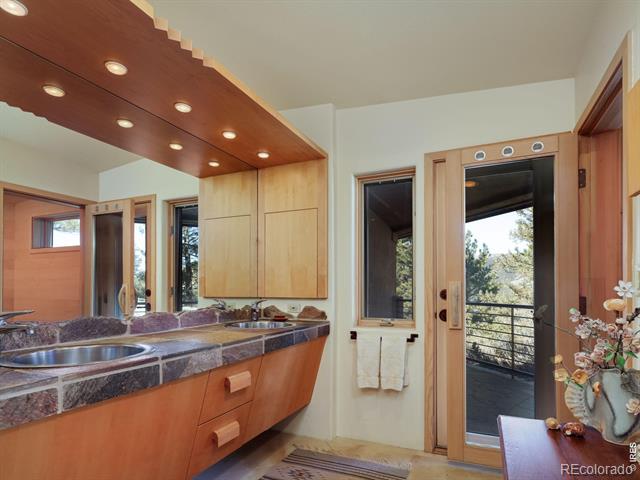 1417 Rembrandt Road
