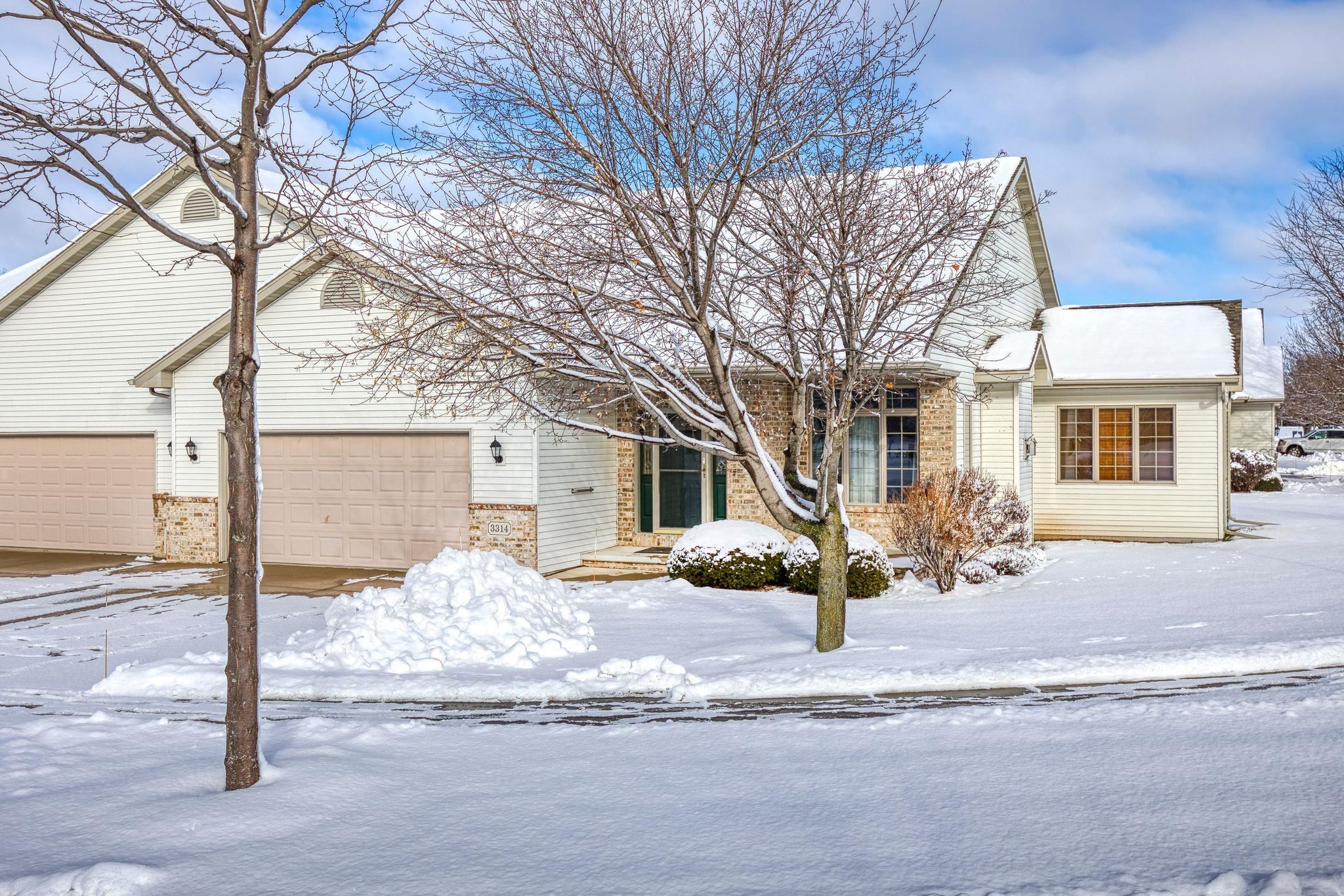 3314 E FALLCREEK Lane