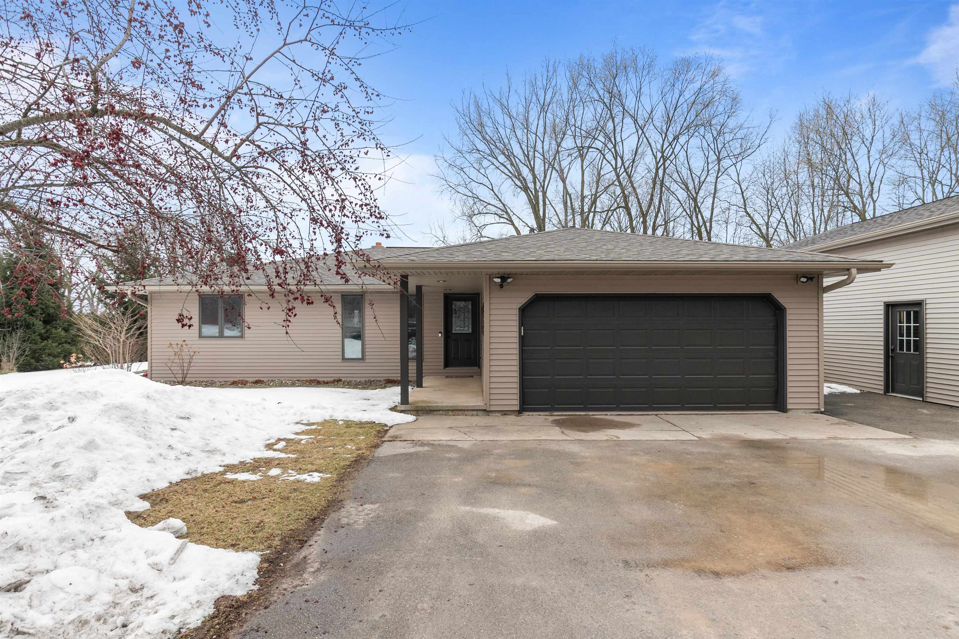W8943 THORSON Road