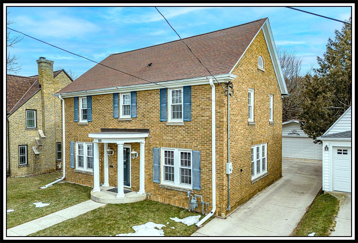 915 N 12TH Street