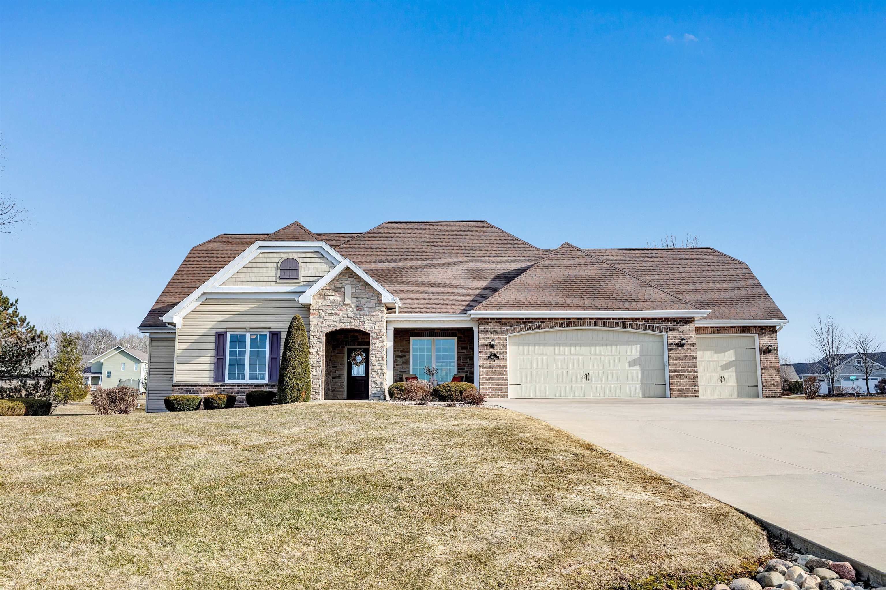 N1186 SOUTH CREEK Drive