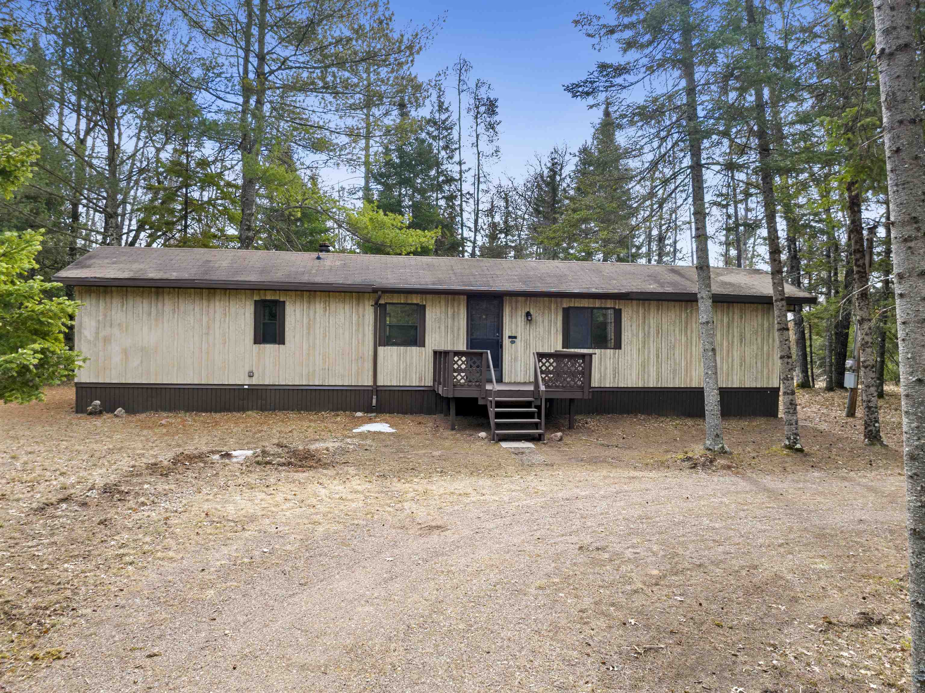 15824 COUNTY ROAD W