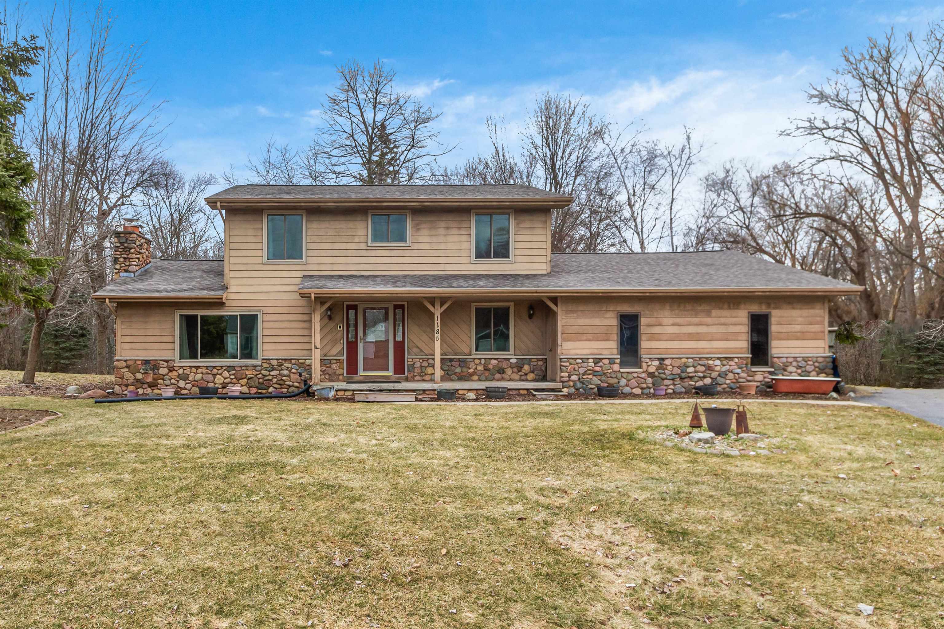 1185 MANITOWOC Road