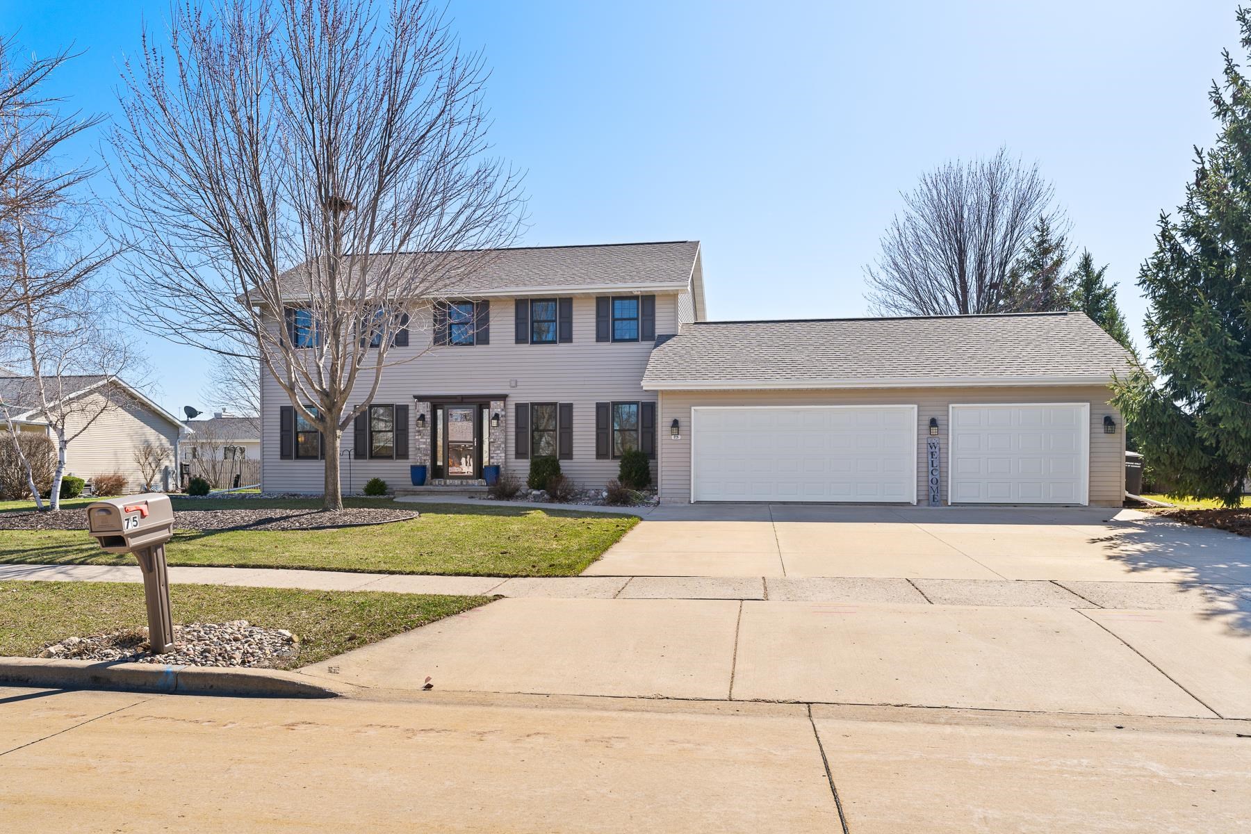 75 FARMSTEAD Lane