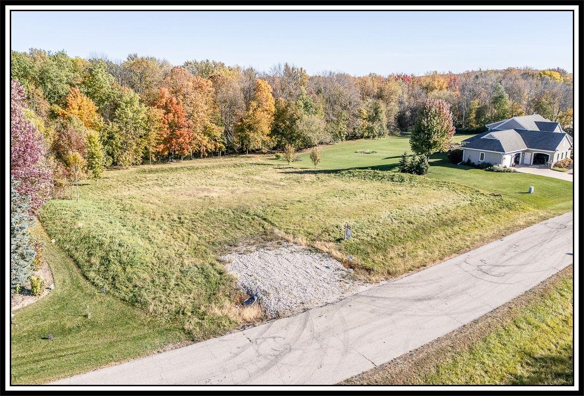 W9008 FOREST RIDGE Drive Unit: 5