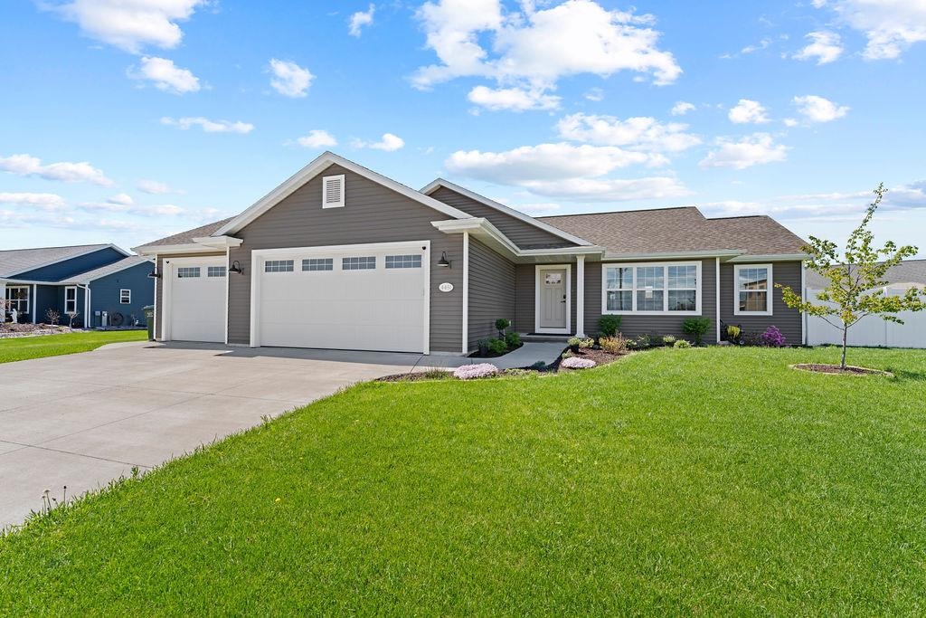 4451 FIELDCREST Drive