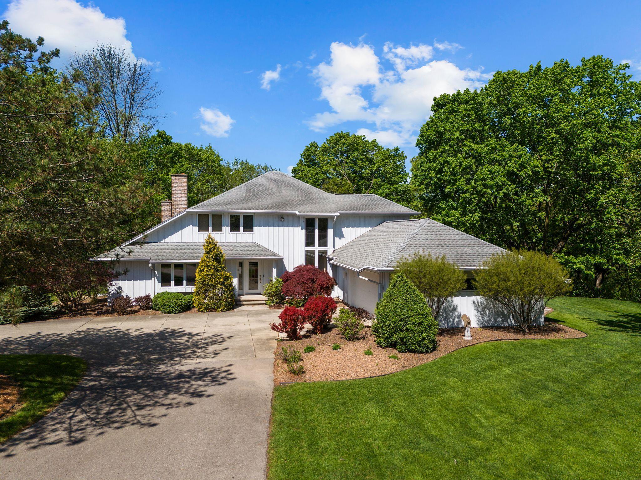 W2526 BROOKHAVEN Drive
