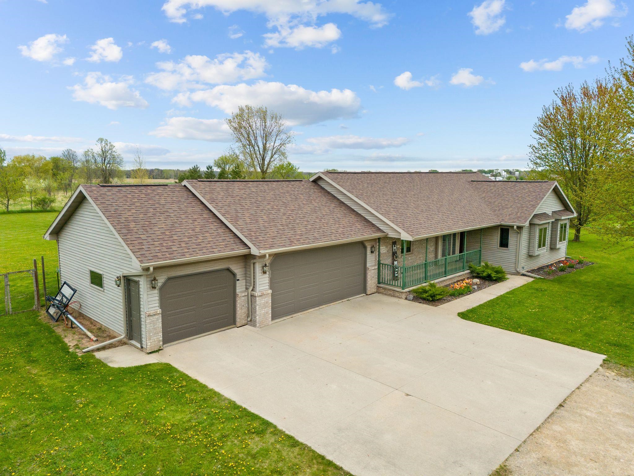 W5610 FOREST Road