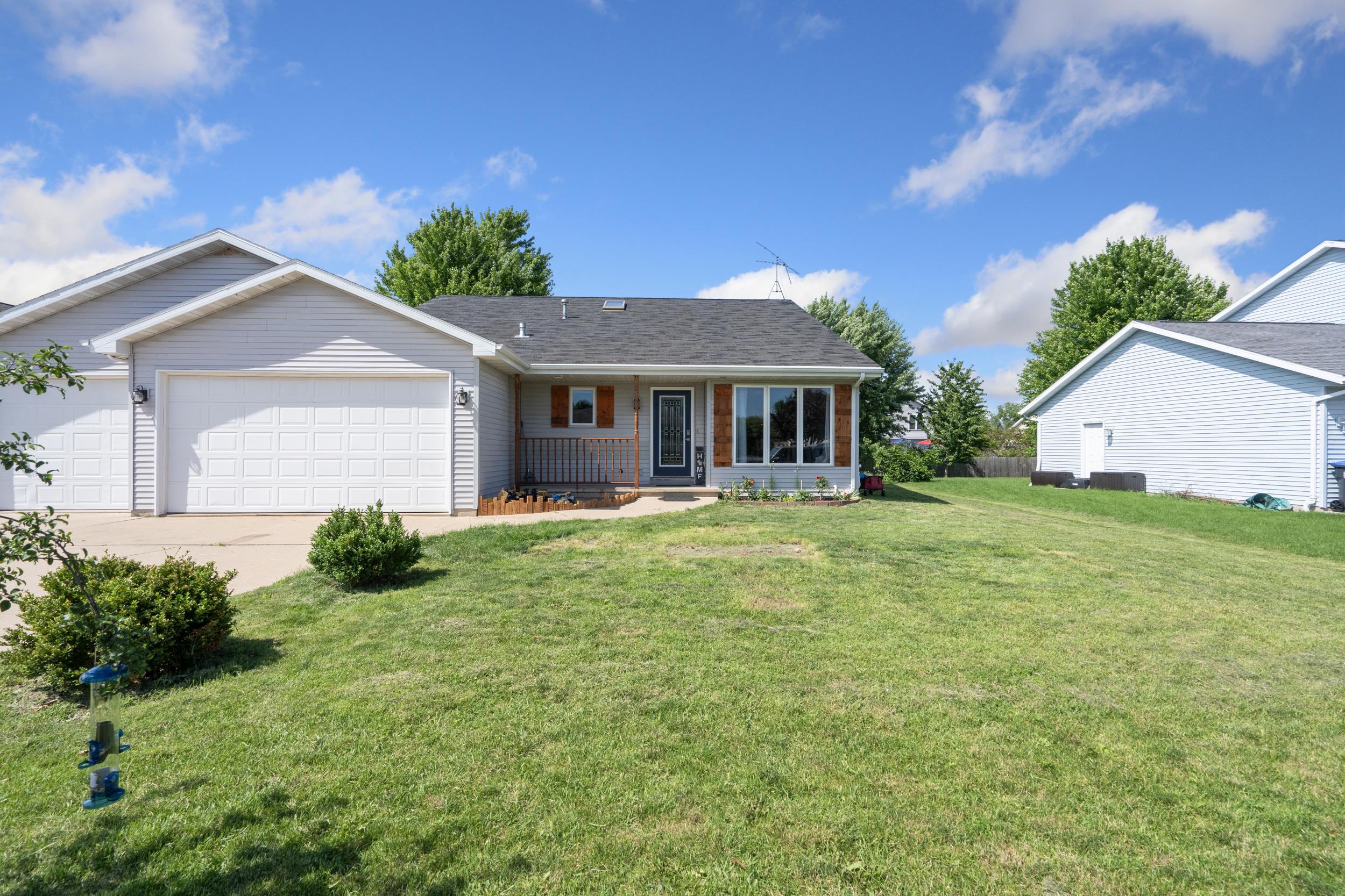 1123 POPPY Lane
