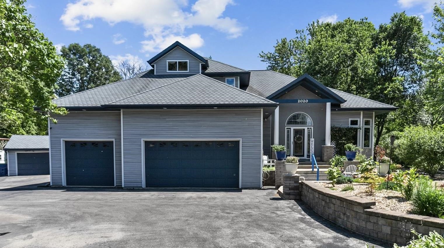 2020 COUNTY RD A
