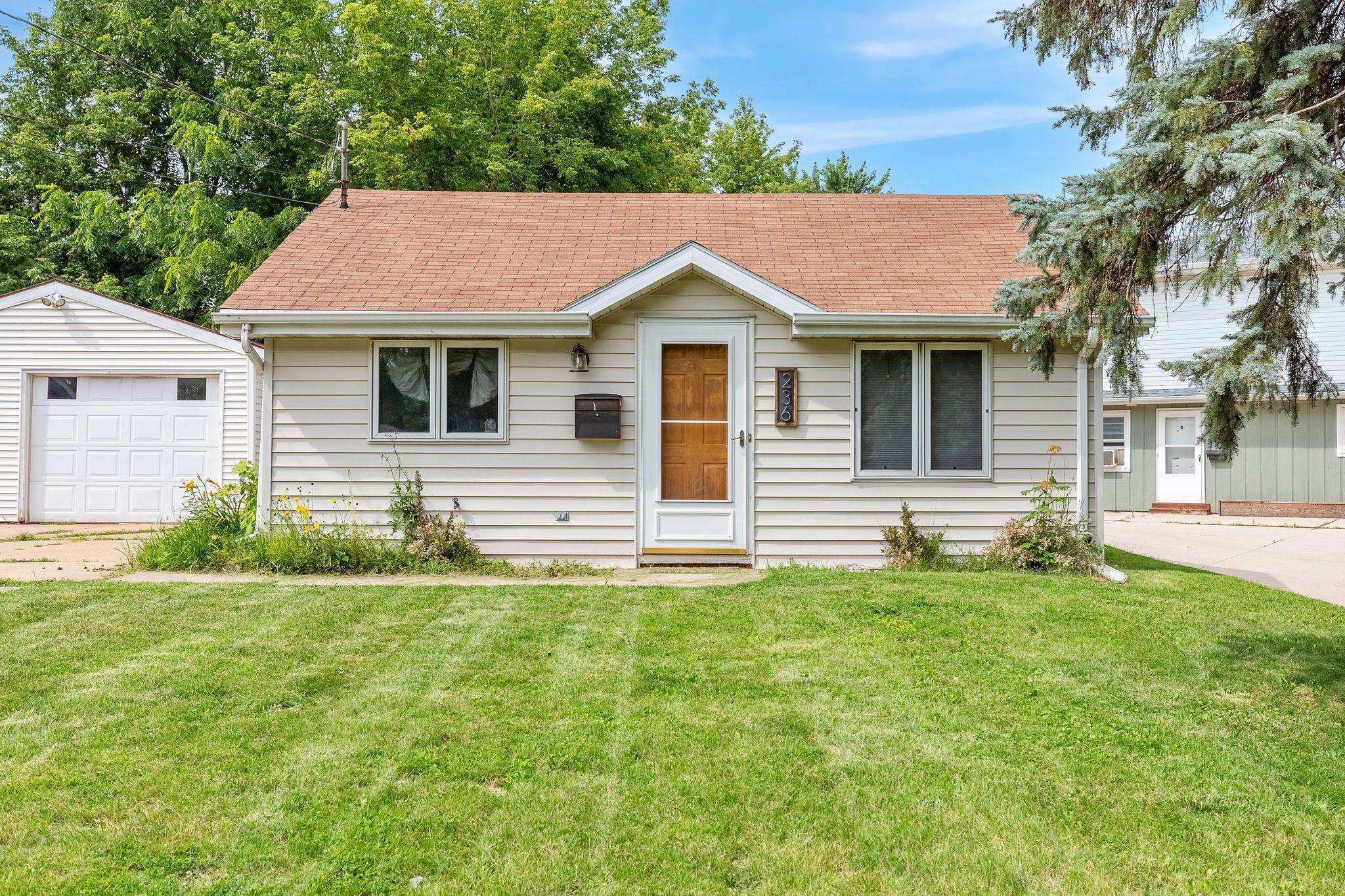 236 KAMPS Street